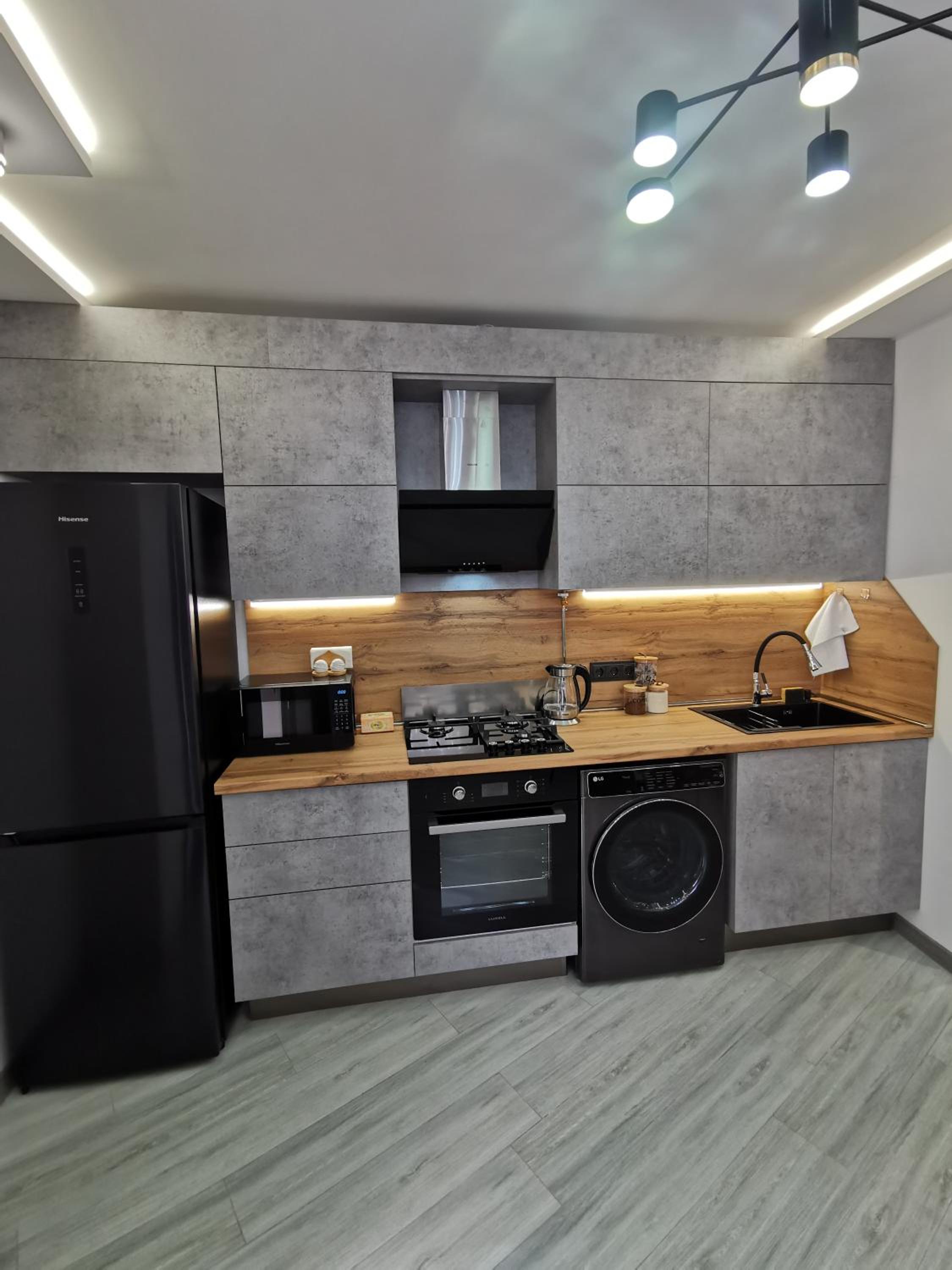 Christina's Stylish Stay at Leningradyan 52, Yerevan