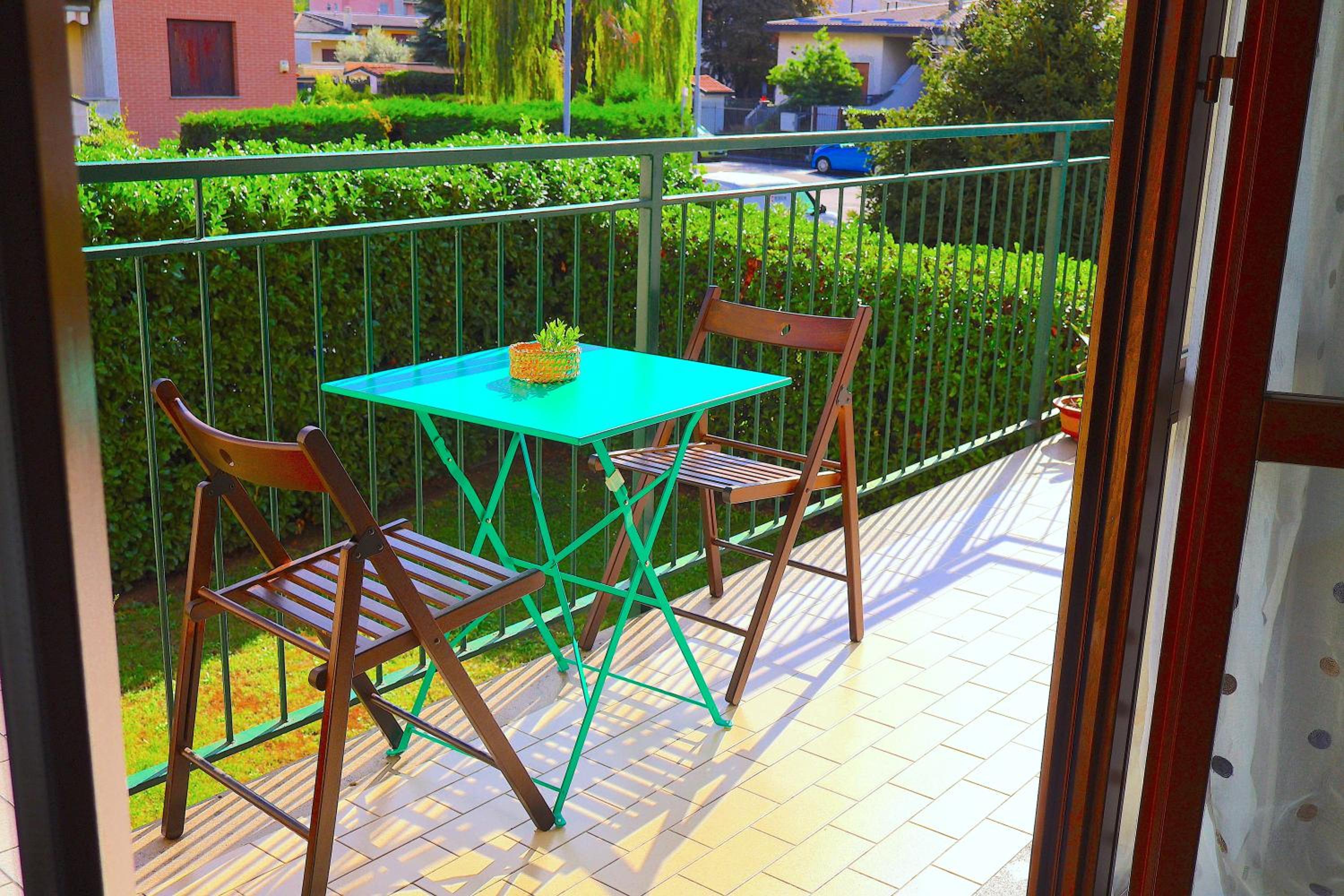 Monza] Monolocale completo en Monza — balance & terrace