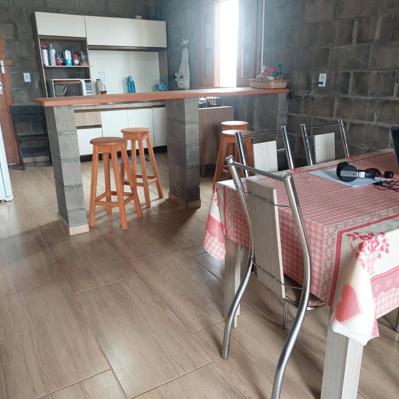 Casa para temporada em Arroio do Silva a 900m do mar