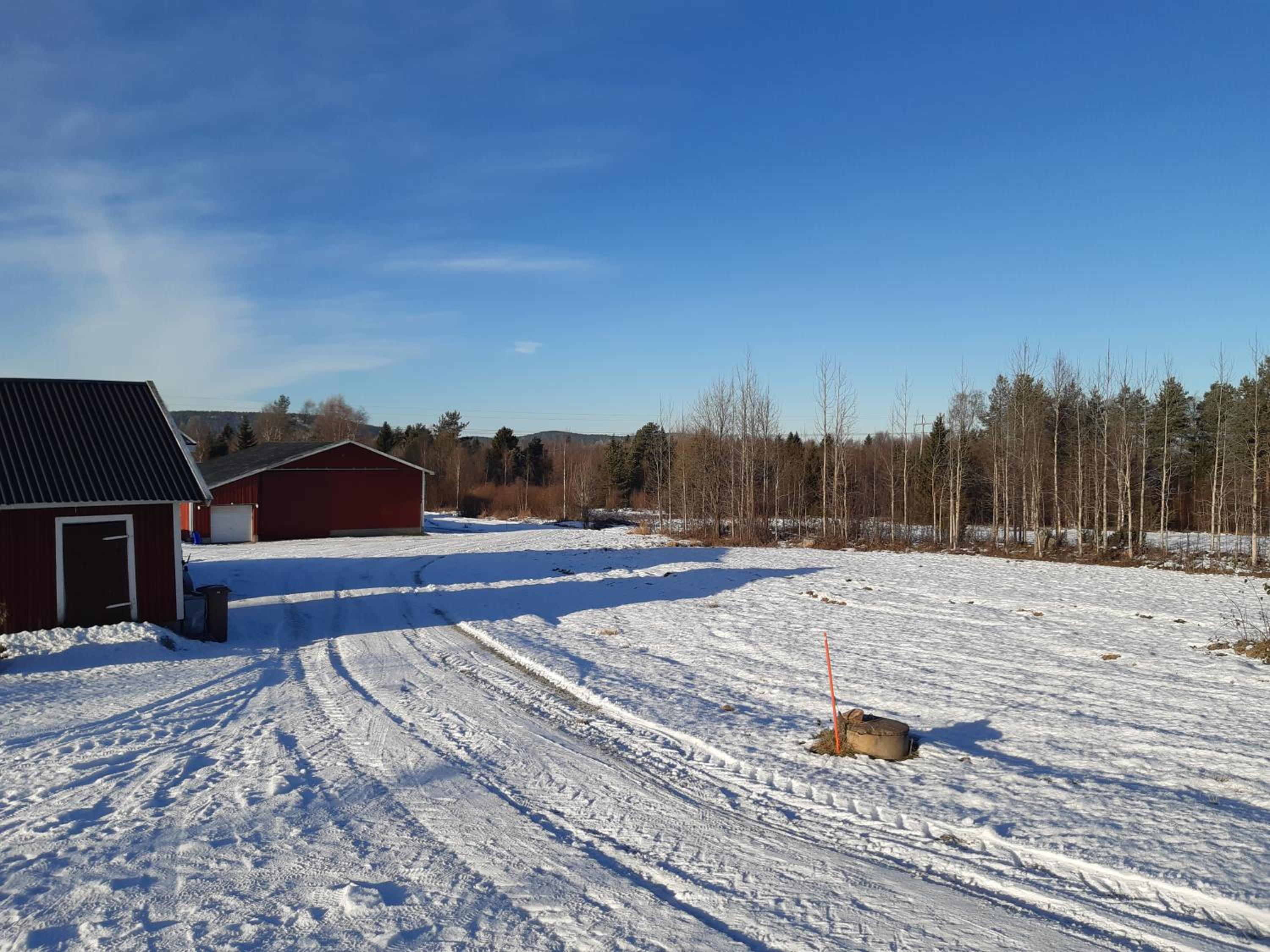 Mäki-mummola