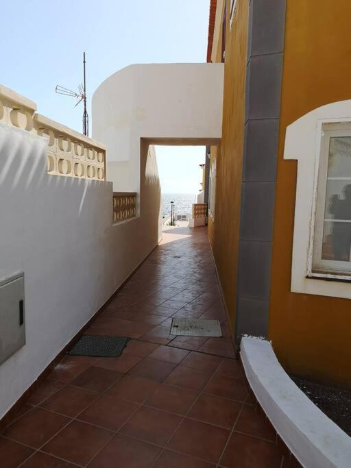 Apartment am Meer mit Pool