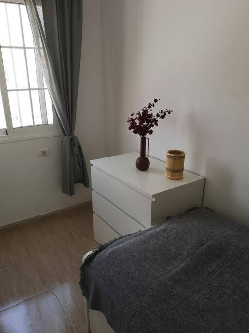 Apartment am Meer mit Pool