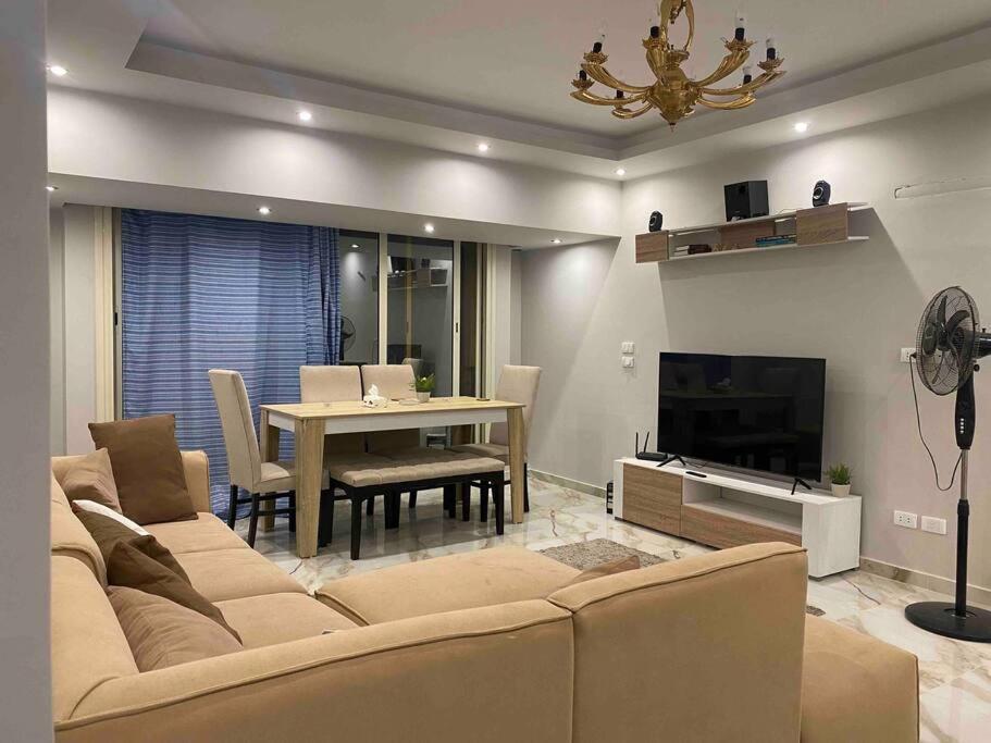 2BR Modern apartment