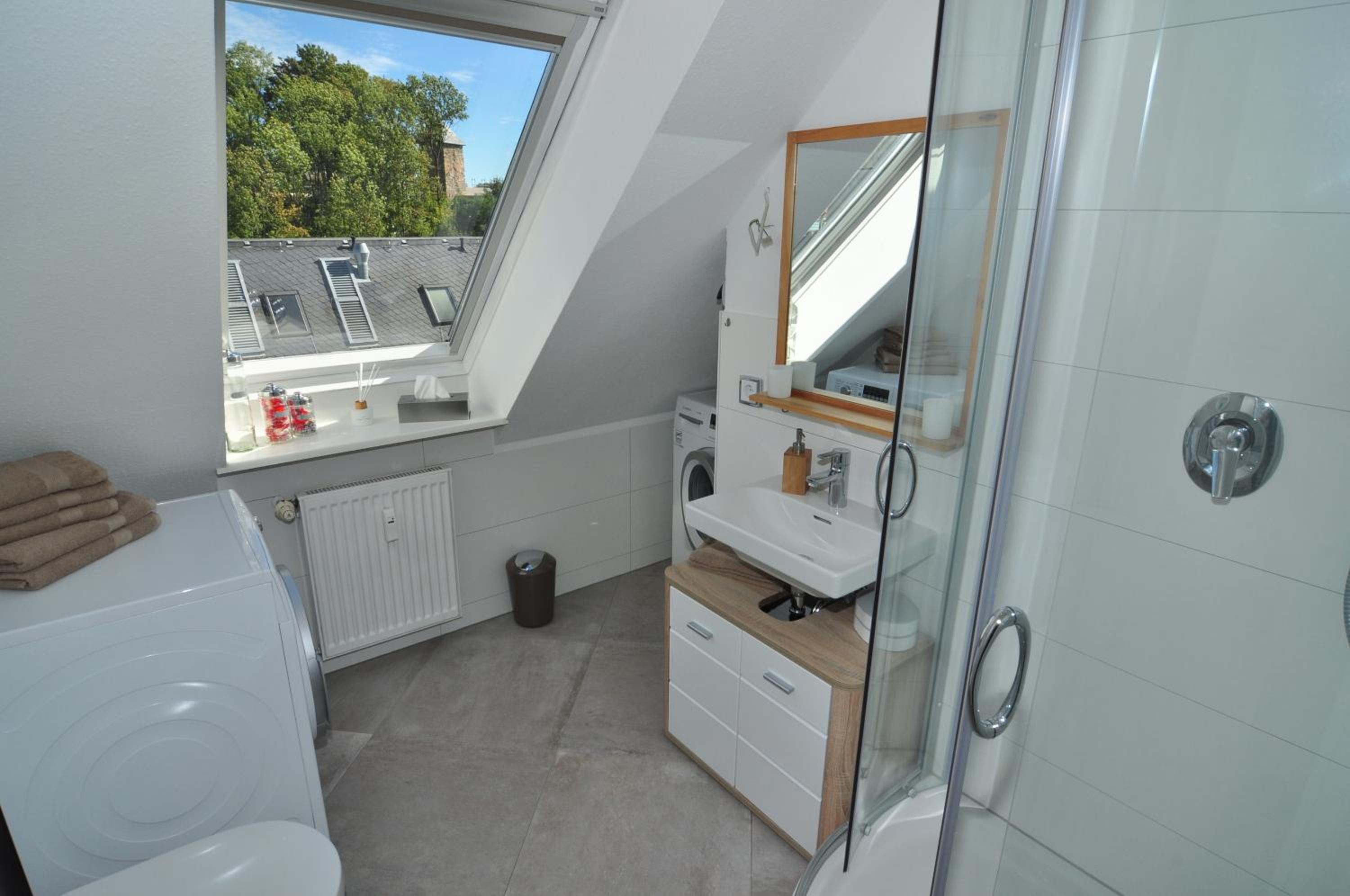 attraktives Appartement im Stadtzentrum Plauen Balkon Lift