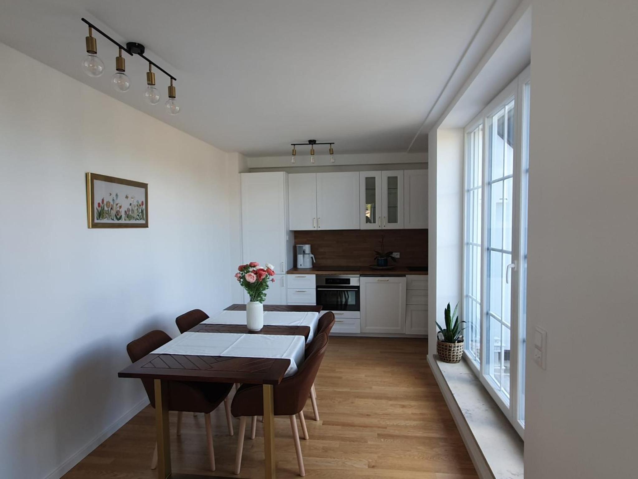 Exklusive Neubau Dachterrassenwohnung mit Wohnungslift in Vierfamilienvilla