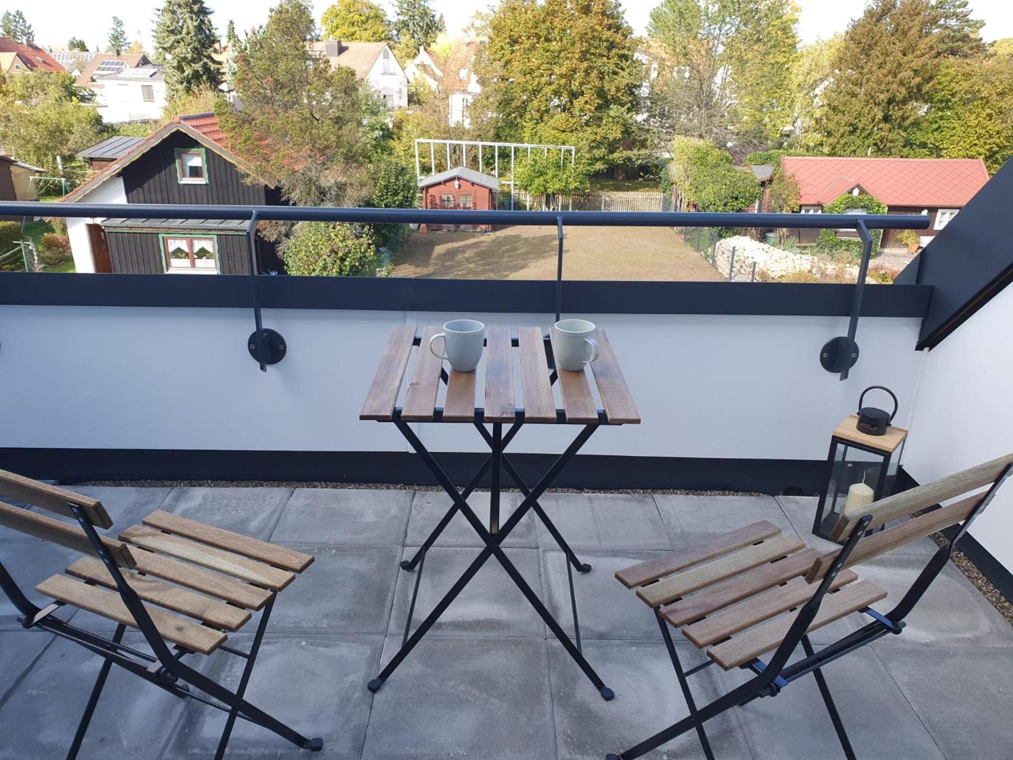 Exklusive Neubau Dachterrassenwohnung mit Wohnungslift in Vierfamilienvilla