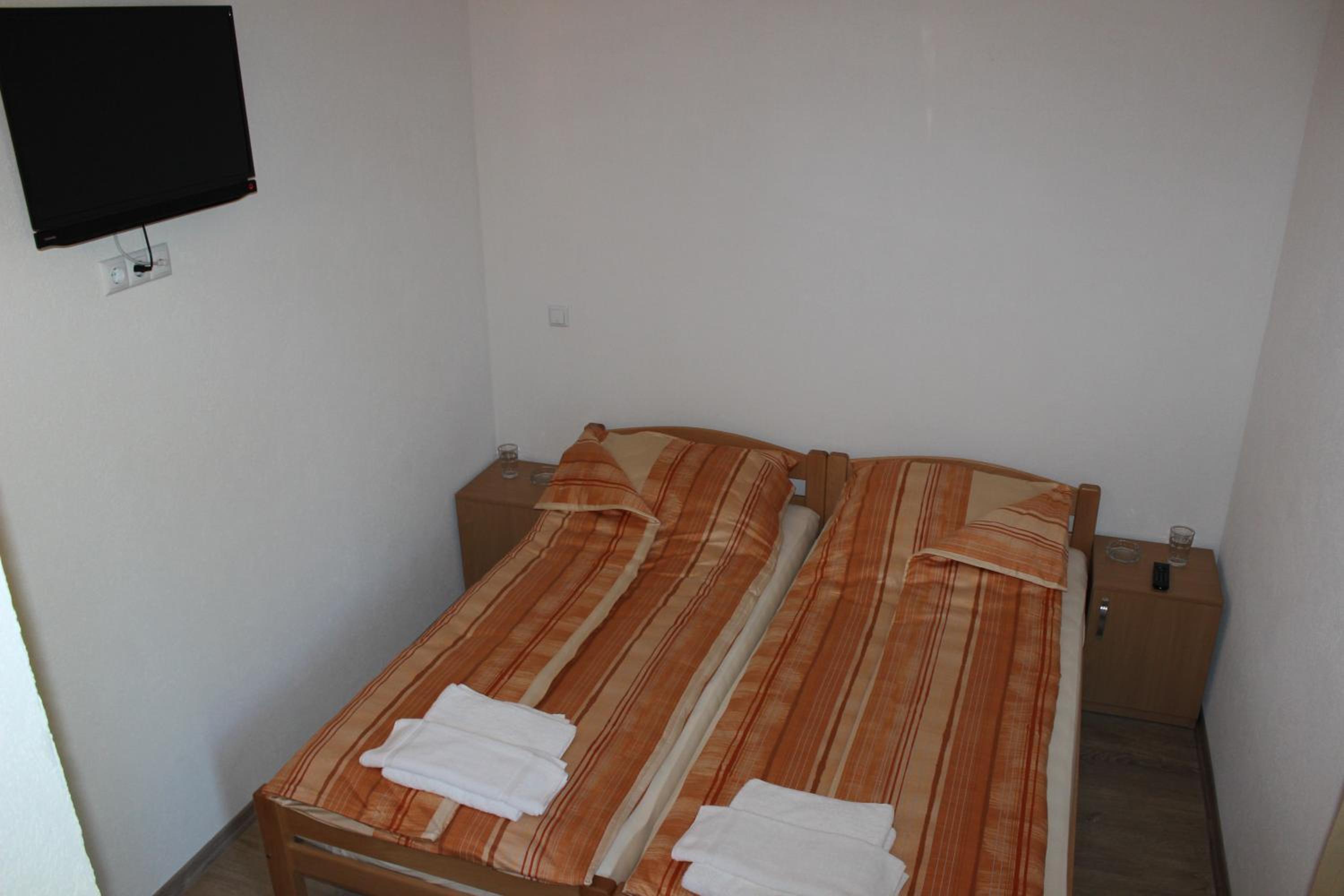 Rooms Zebax