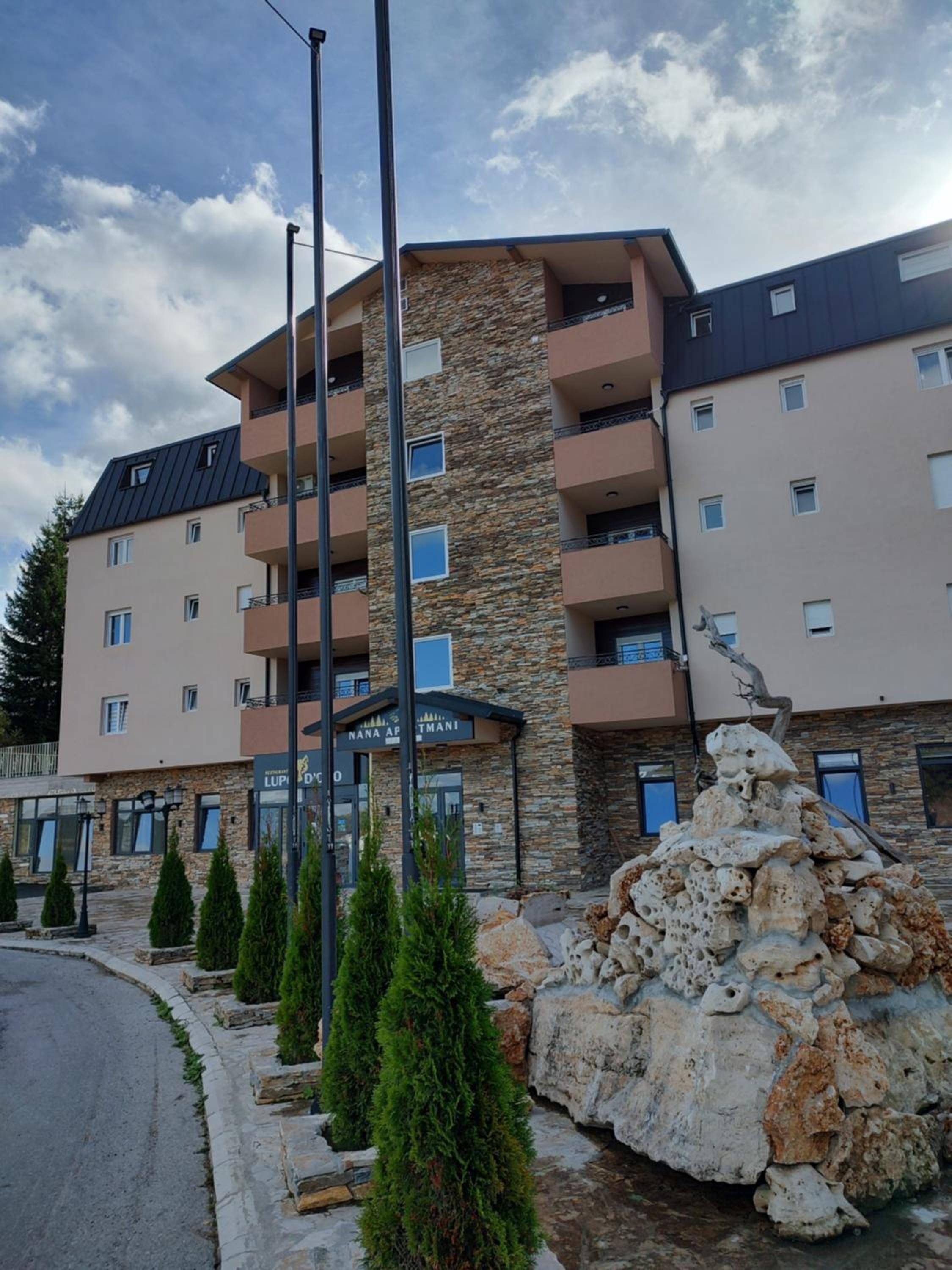 Photo 25