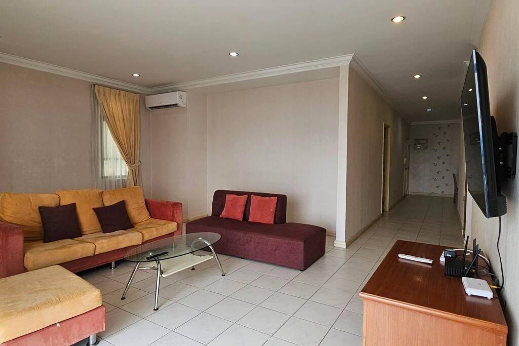Kenyalang Riverine Emerald Condominium Homestay photo 8