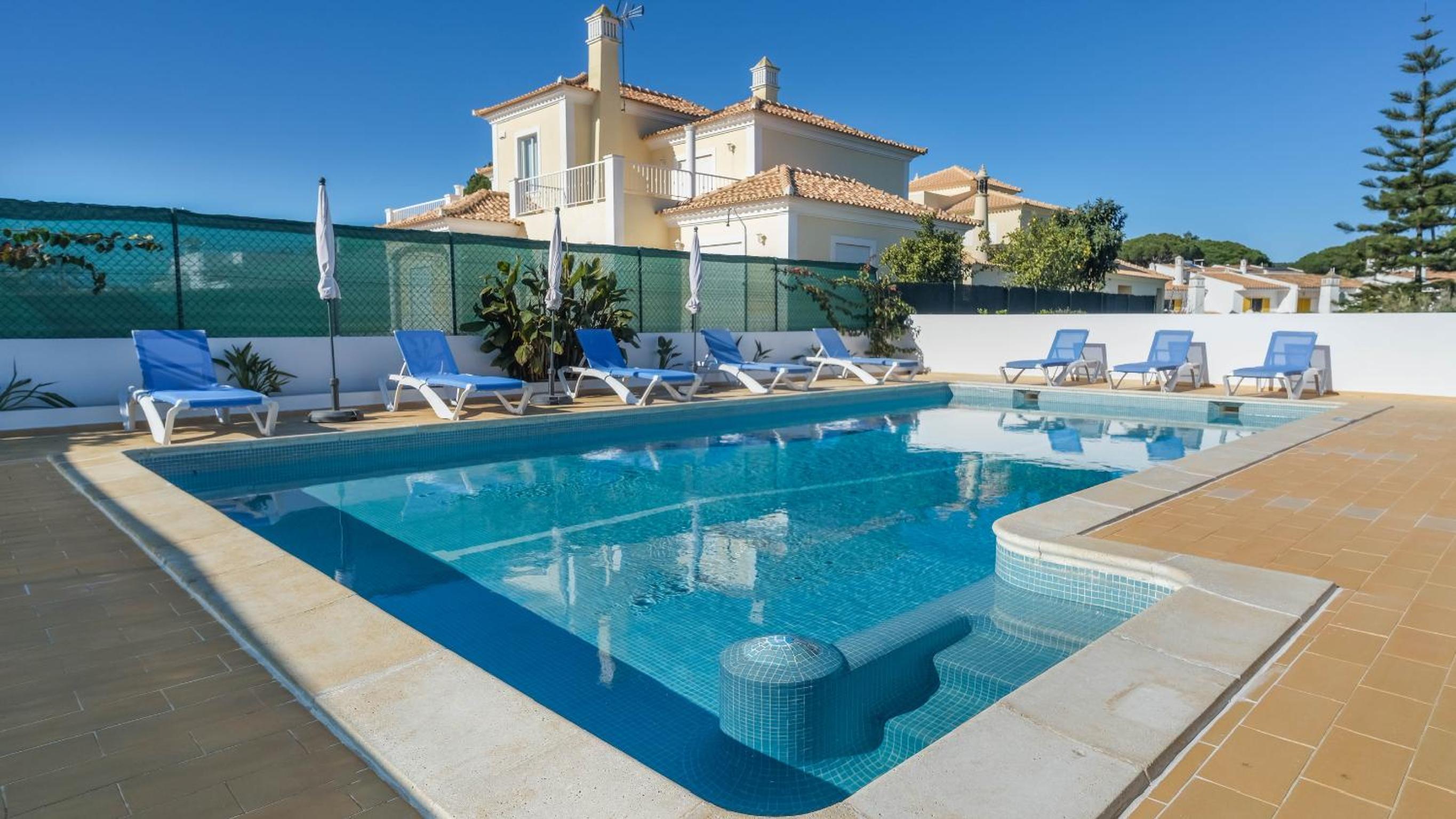 Casa SP- Villa with heated pool near Vilamoura, Vale do Lobo view 2