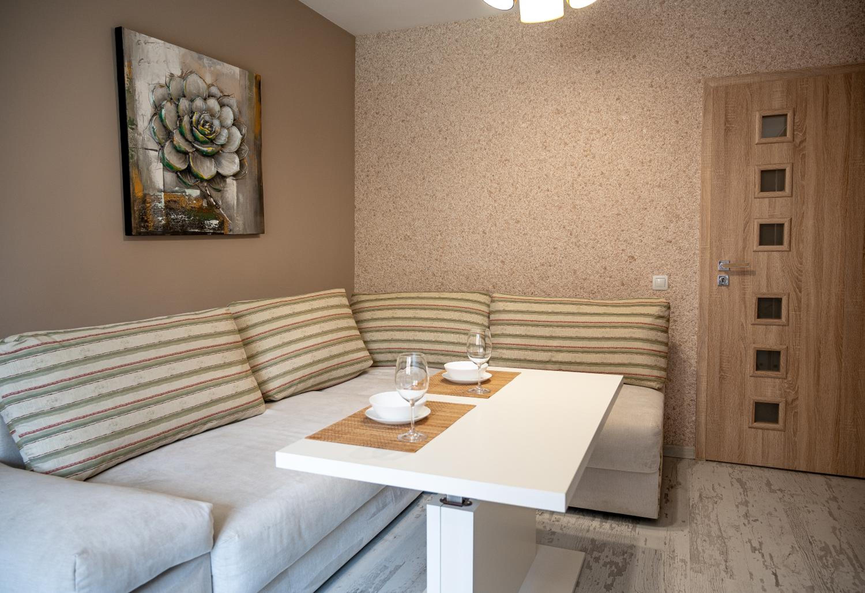 Elegant spotless apartment in Sofia Center
