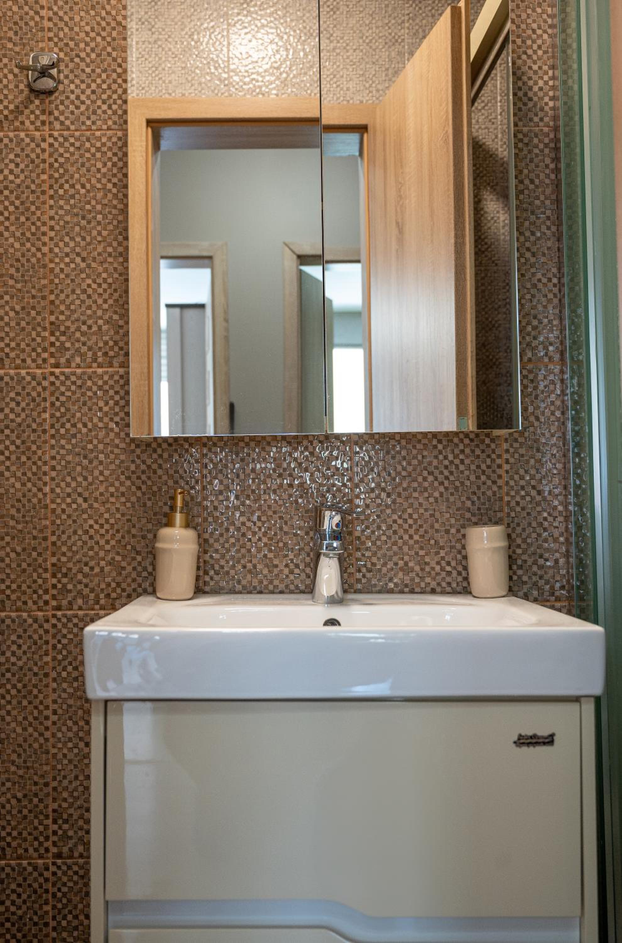 Elegant spotless apartment in Sofia Center