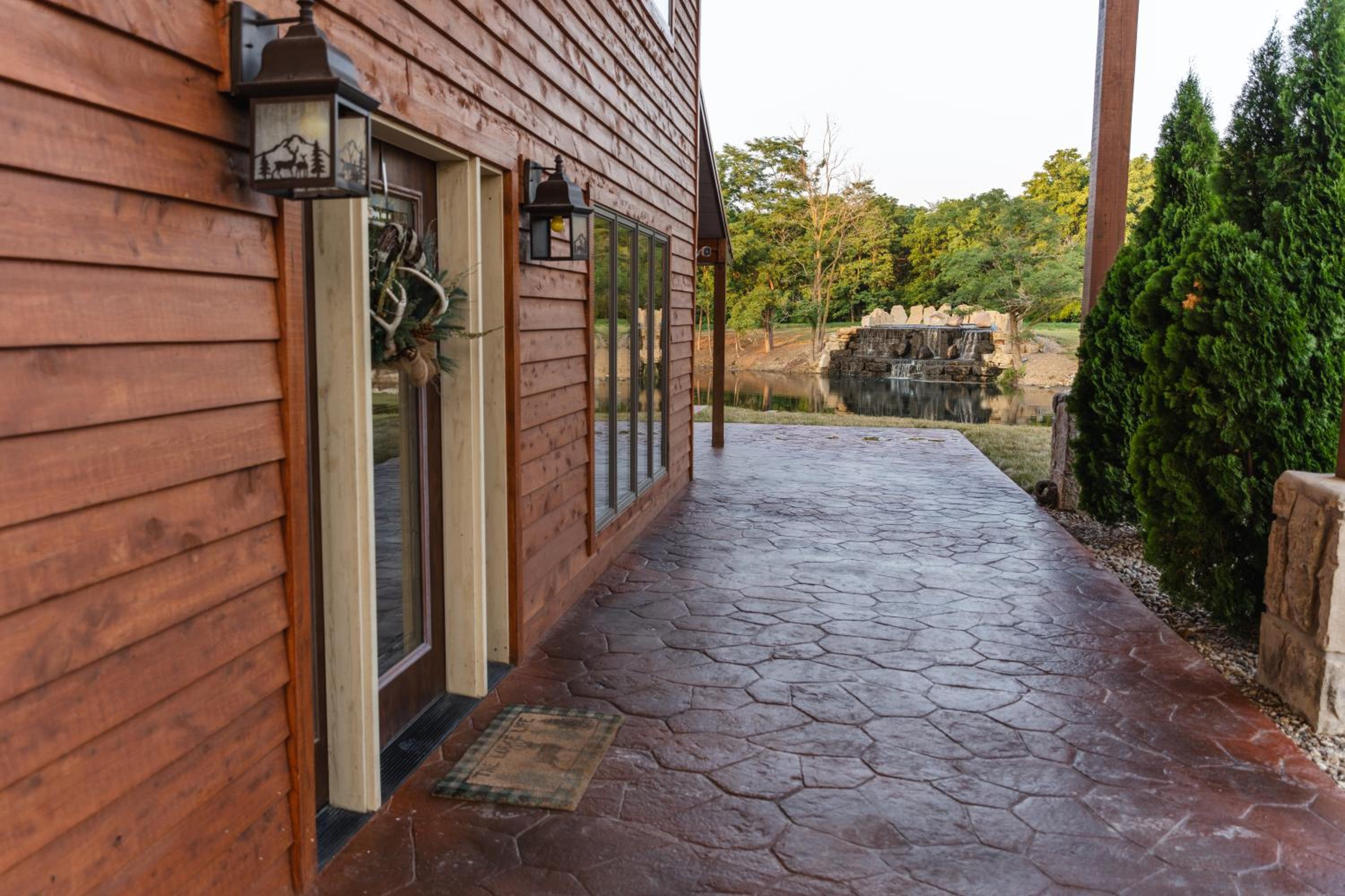 Bearshield Lodge
