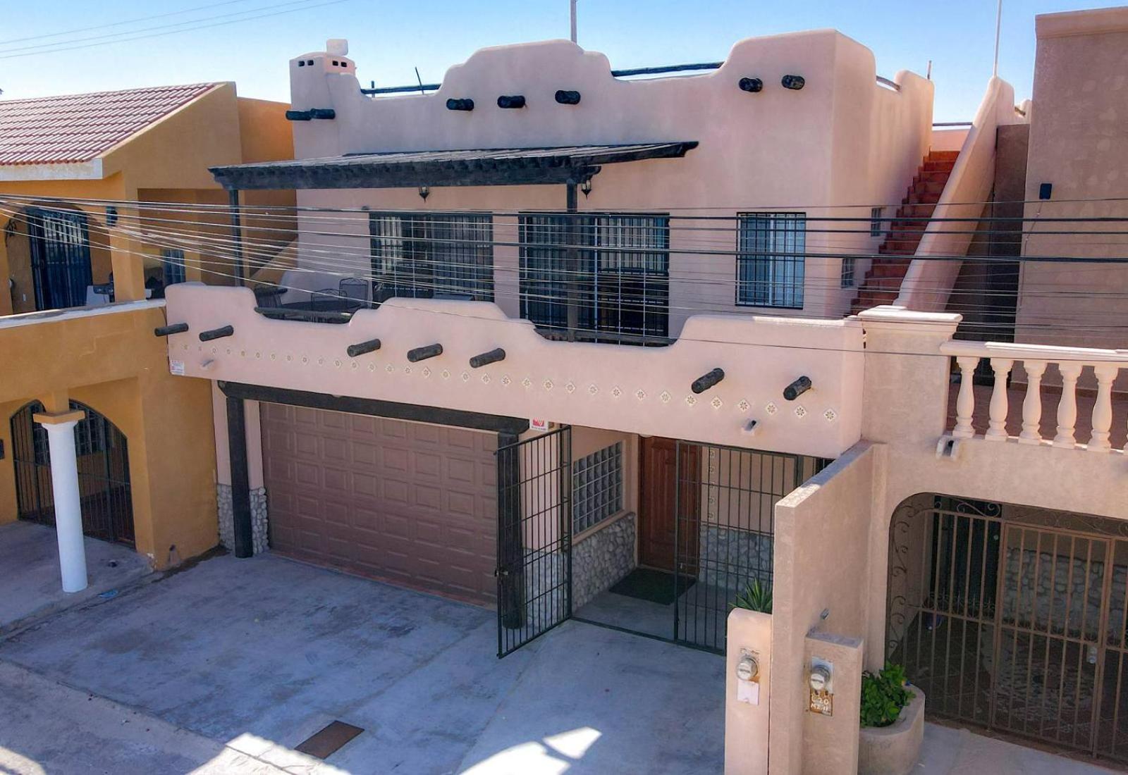 Villa de Las Palmas 3BR Holiday Rental Home view 2
