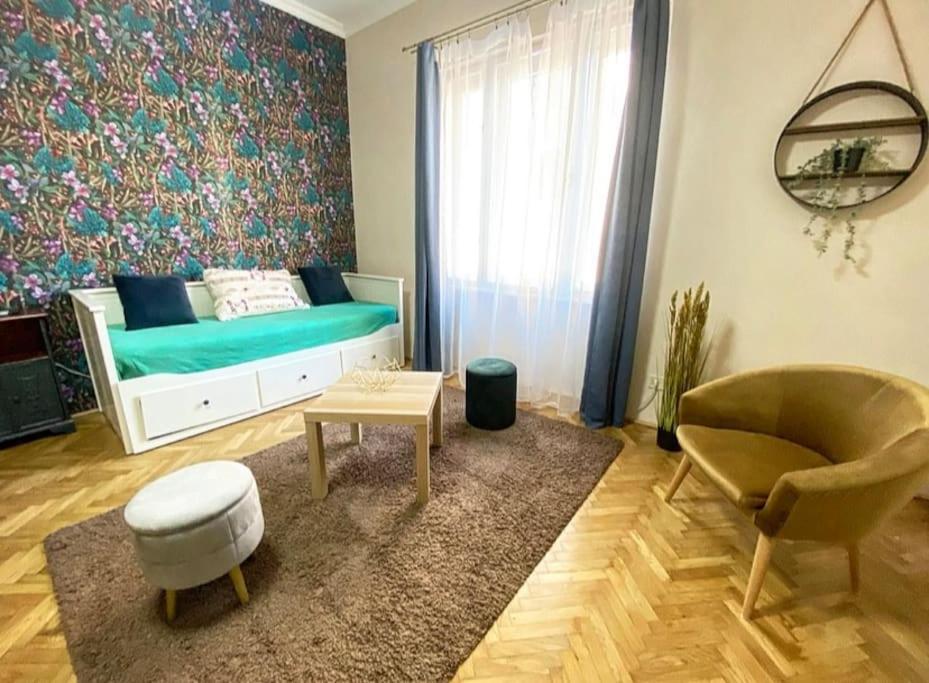 Dandelions Apartment