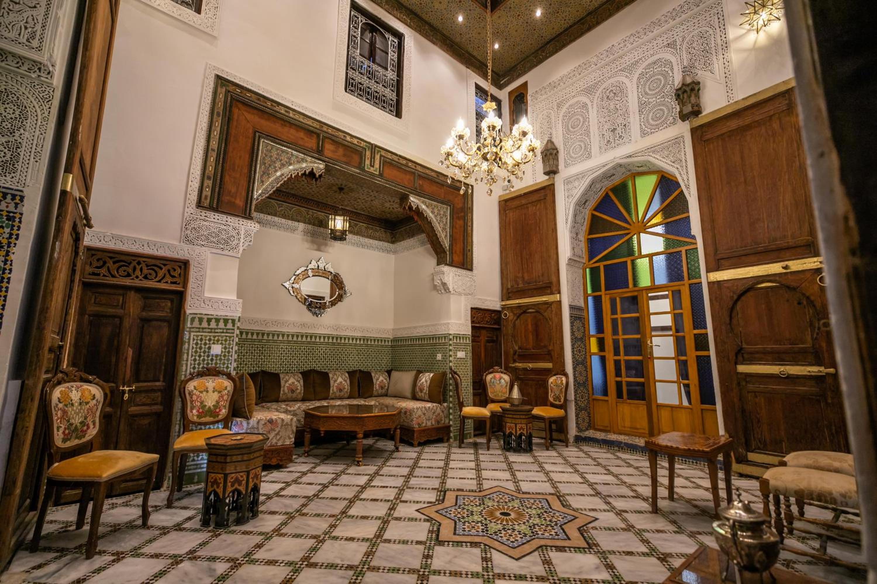 lounge