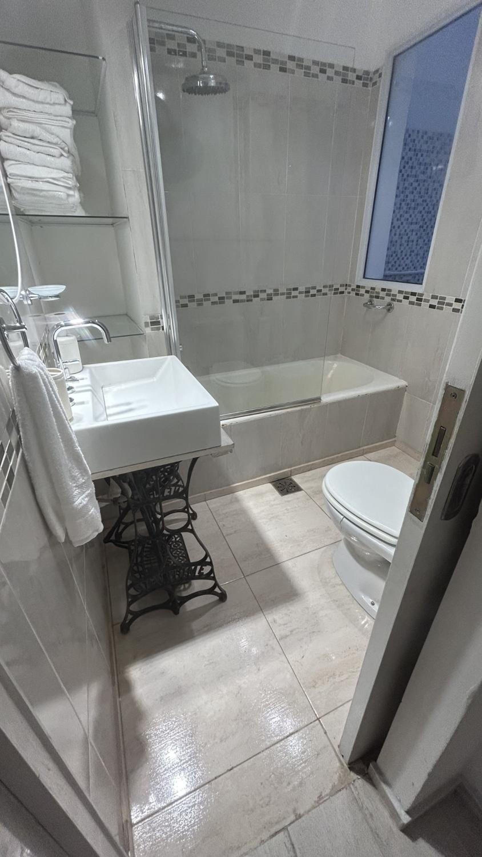 Apartamento Alberdi 1634