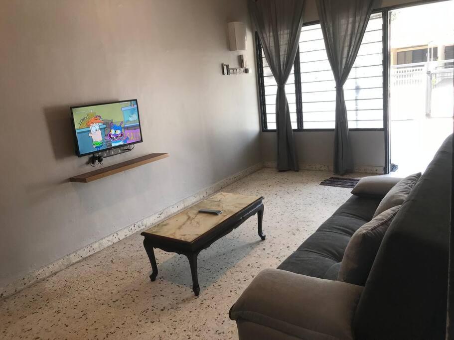 Wi-Fi 100MB Free Ipoh Holiday Suite Taman Anda A5 photo 5
