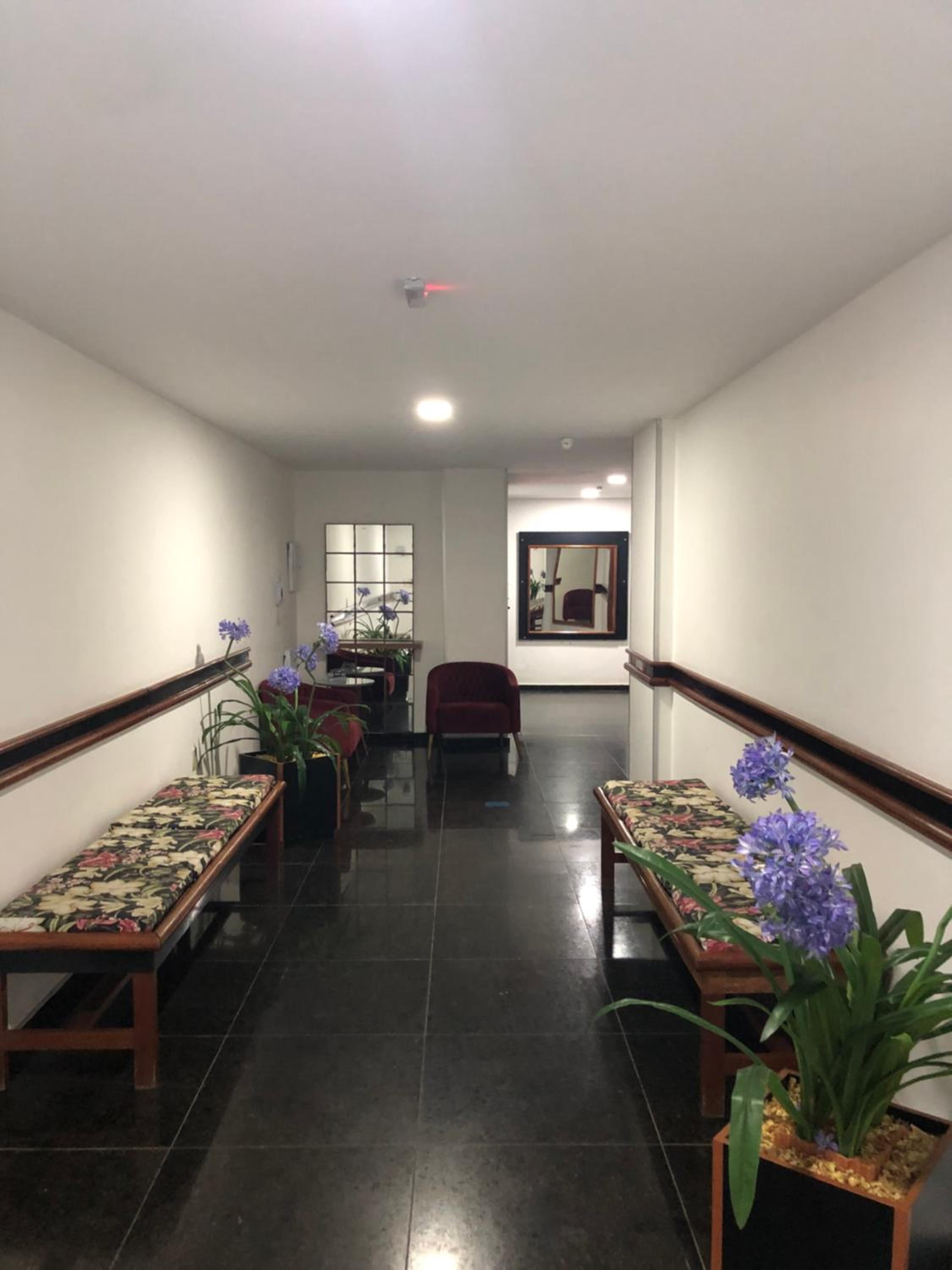 Alto padrão - Apartamento de 3 Quartos na badalada Praia do Morro a poucos passos da Areia - Elevador -Wi-Fi