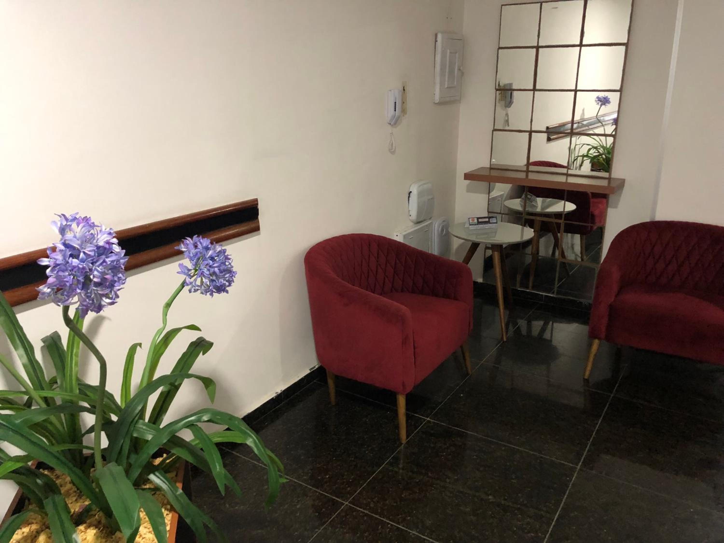 Alto padrão - Apartamento de 3 Quartos na badalada Praia do Morro a poucos passos da Areia - Elevador -Wi-Fi