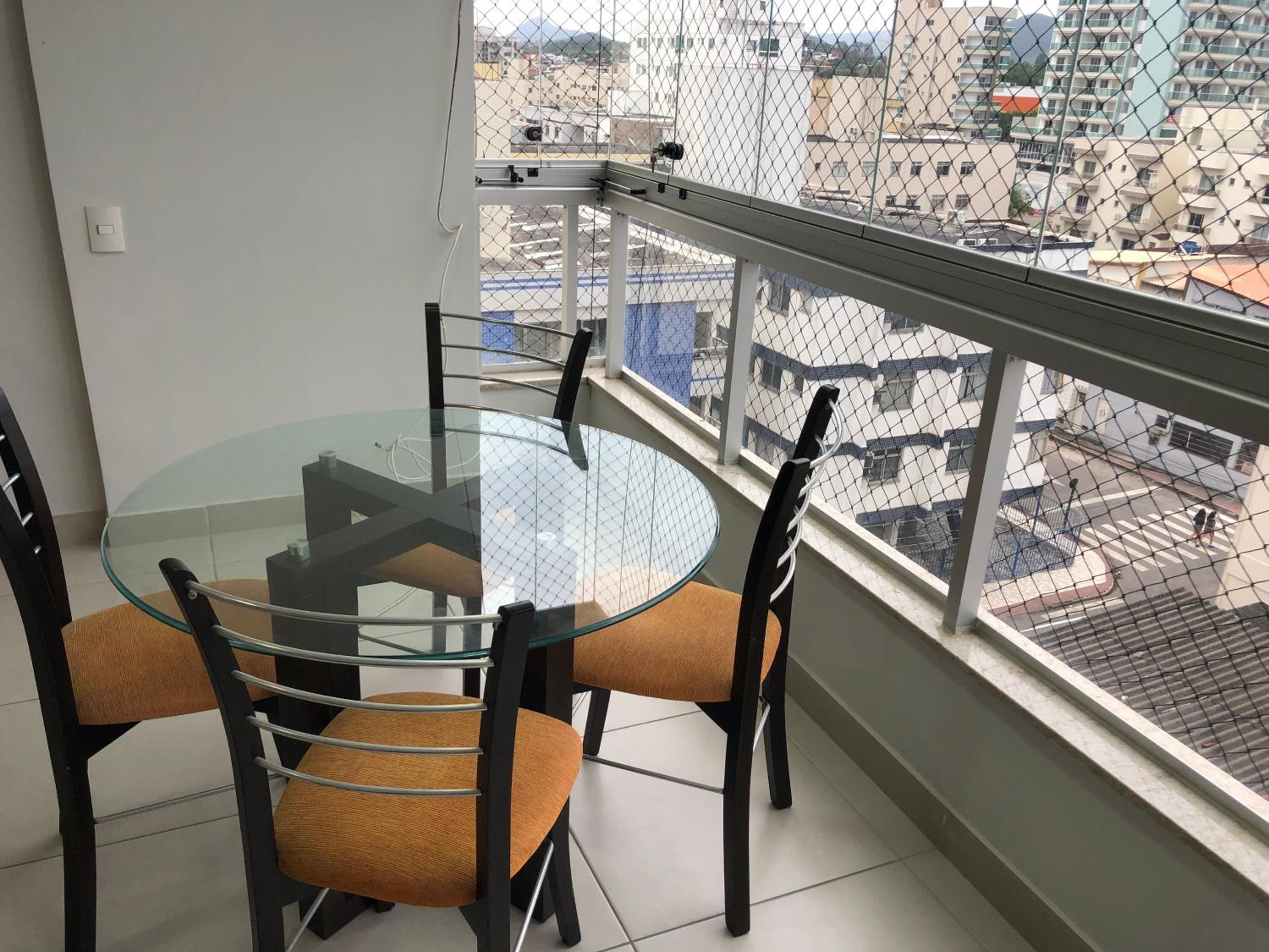 Alto padrão - Apartamento de 3 Quartos na badalada Praia do Morro a poucos passos da Areia - Elevador -Wi-Fi