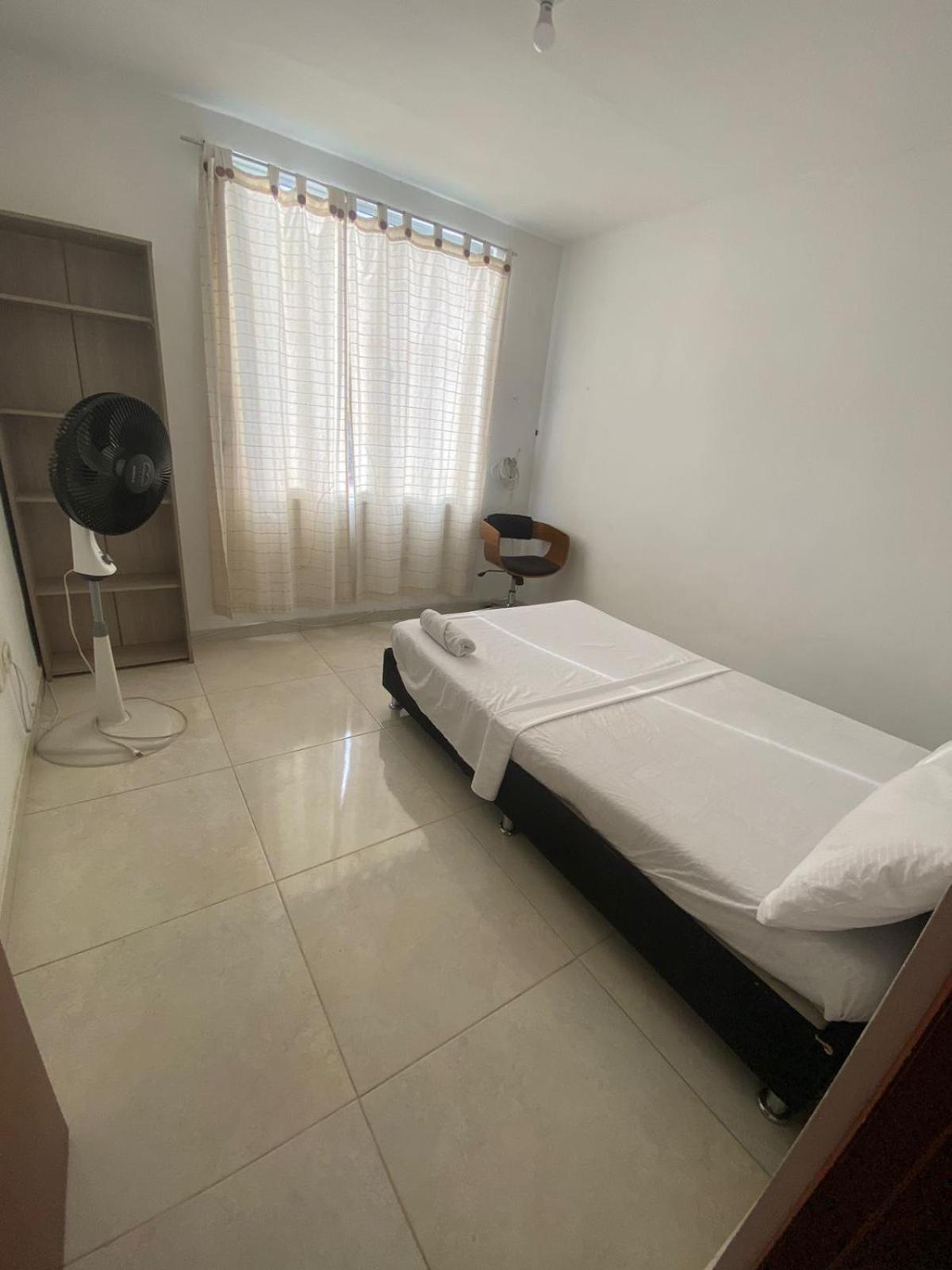 APARTAMENTO AMOBLADO EN CONJUNTO CERRADO