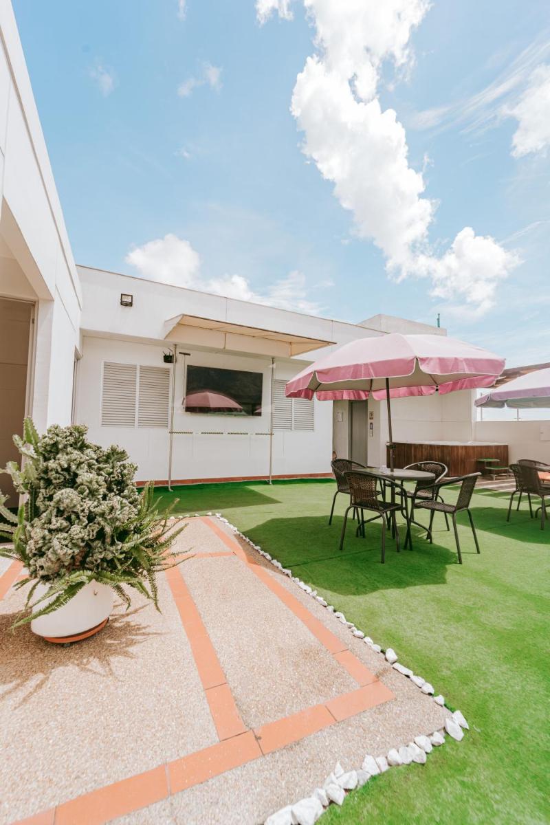 outdoor BBQ area