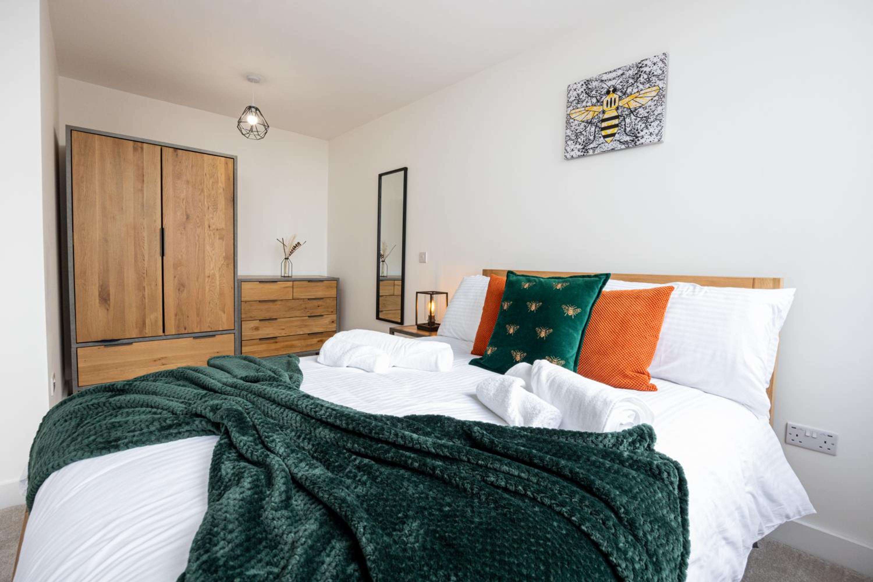 Chic Luxury Apartment near Old Trafford Stadiums Manchester view 4