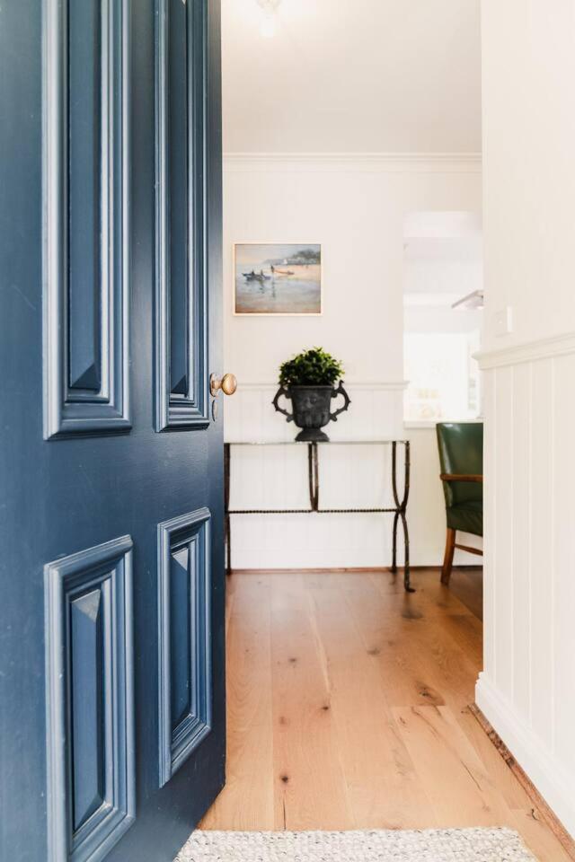 Hamptons On Selby- Barwon Heads. Family and couples beach escape