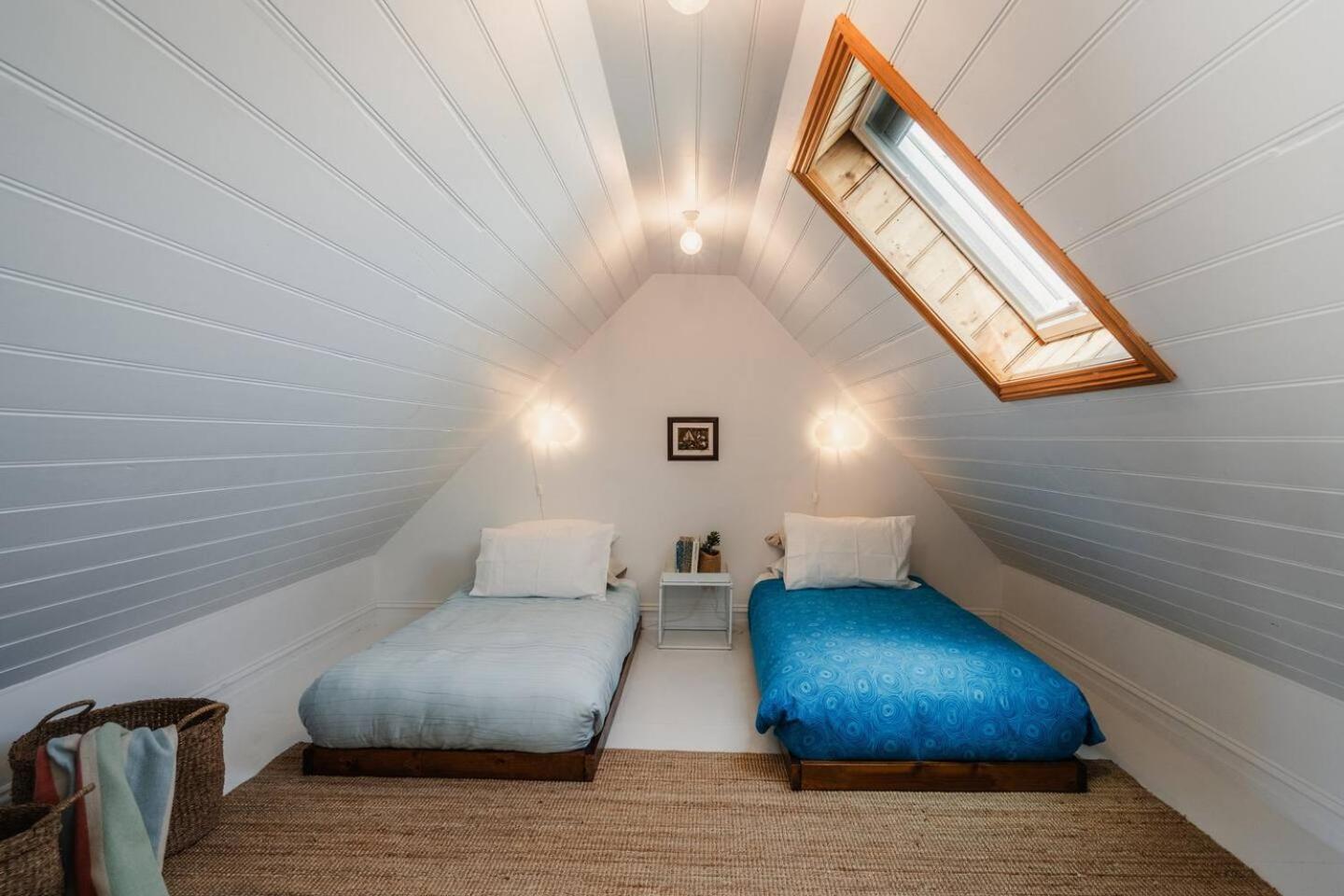 Hamptons On Selby- Barwon Heads. Family and couples beach escape