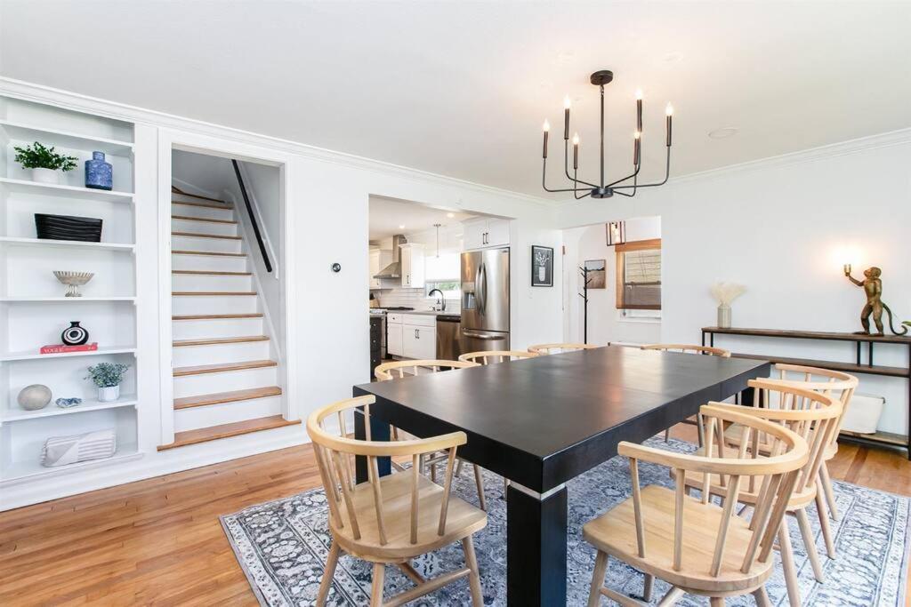Cozy 3BR Home 4 Min From ND