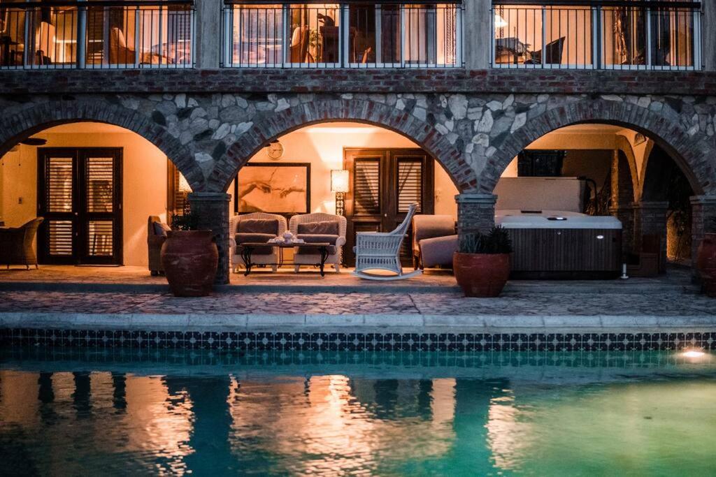 Private villa with exclusive ocean access