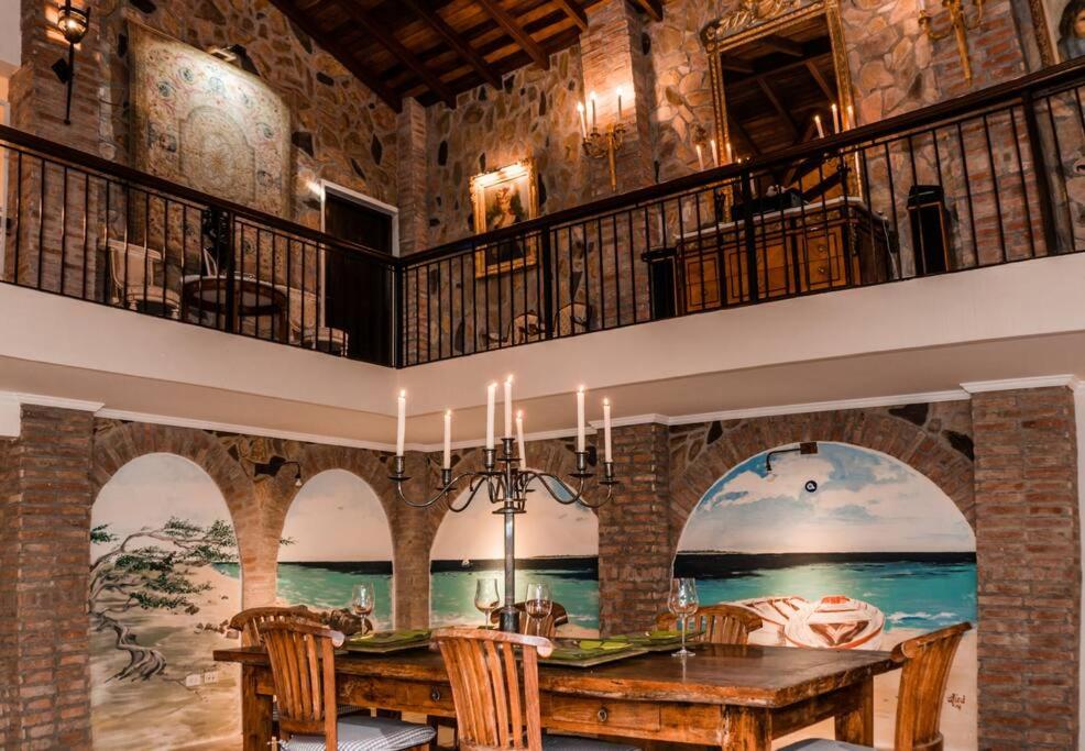 Private villa with exclusive ocean access