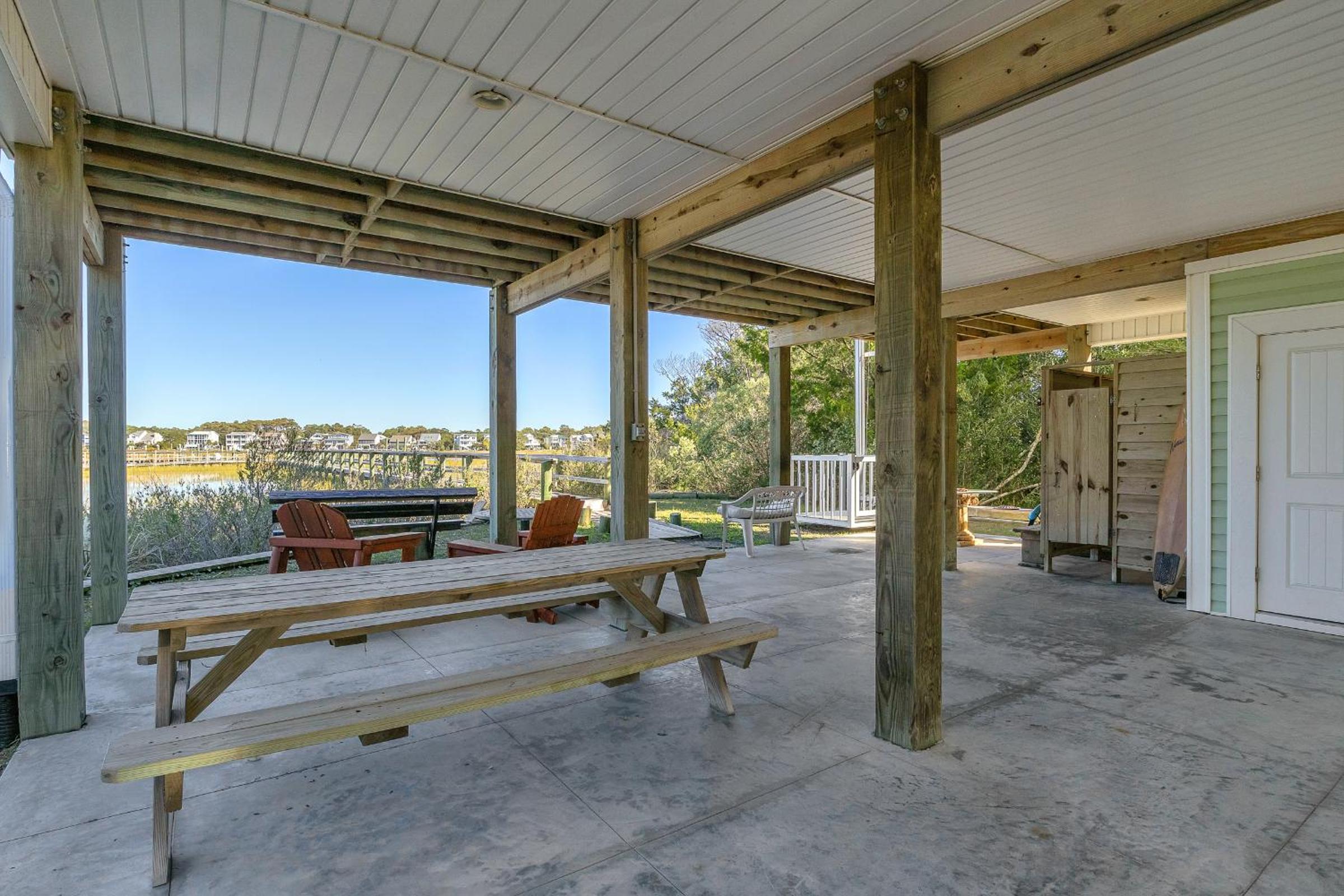 Fountains Folly by Oak Island Accommodations, photo 111