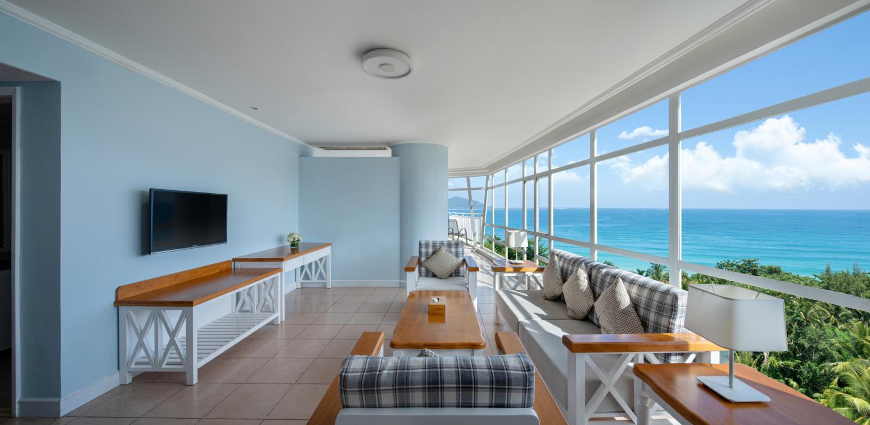 Sunshine Resort Intime Sanya