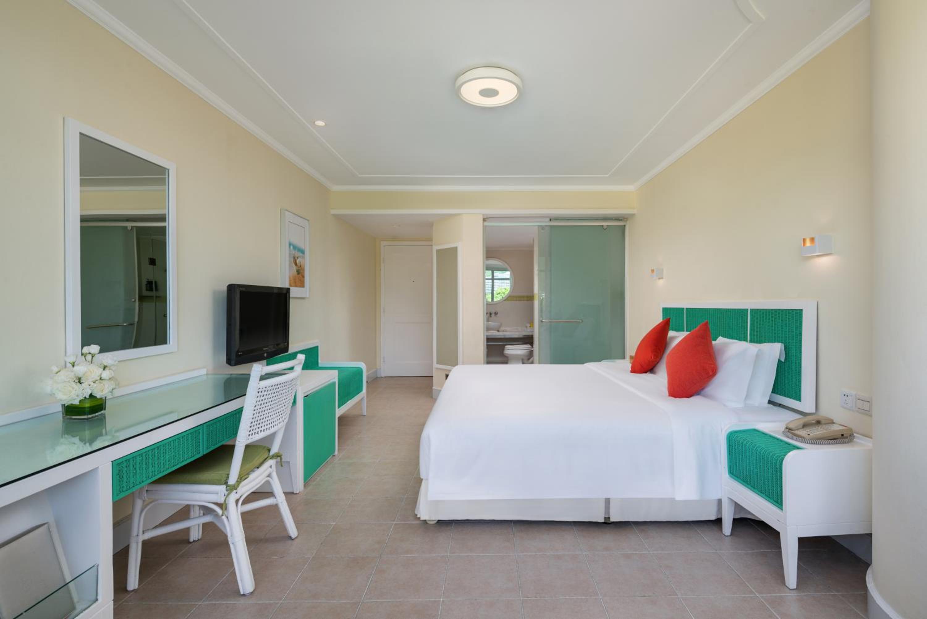 Sunshine Resort Intime Sanya