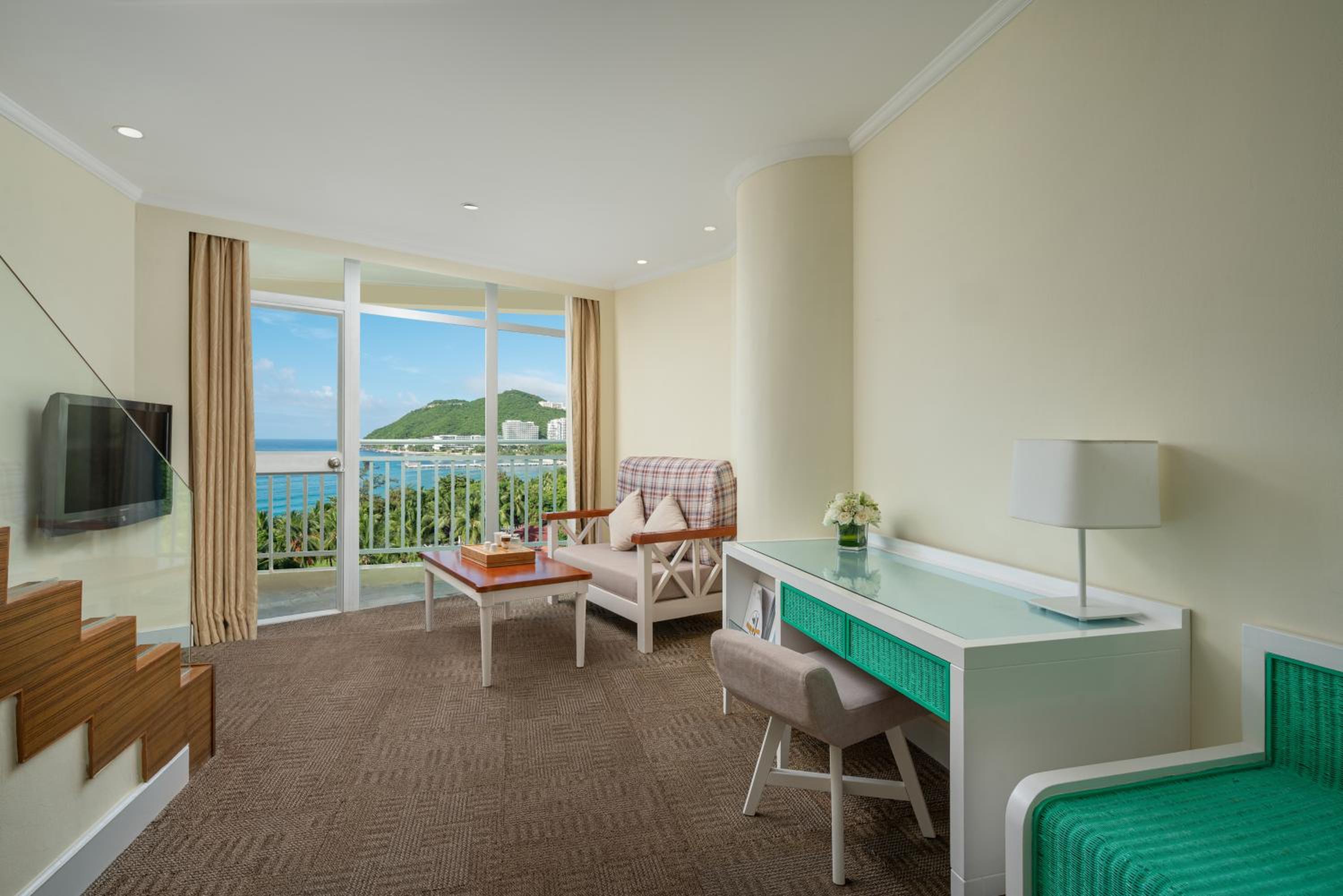 Sunshine Resort Intime Sanya