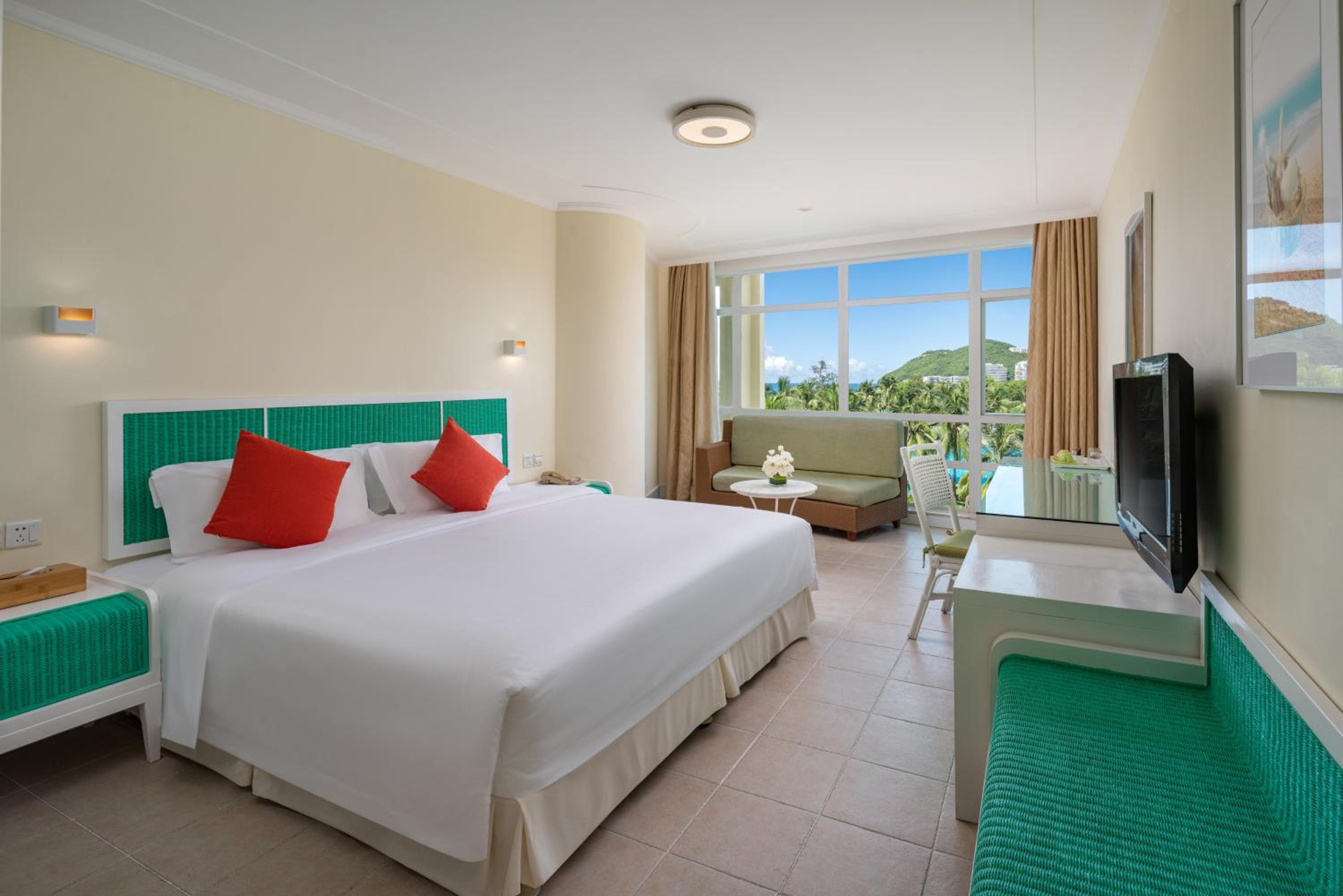 Sunshine Resort Intime Sanya