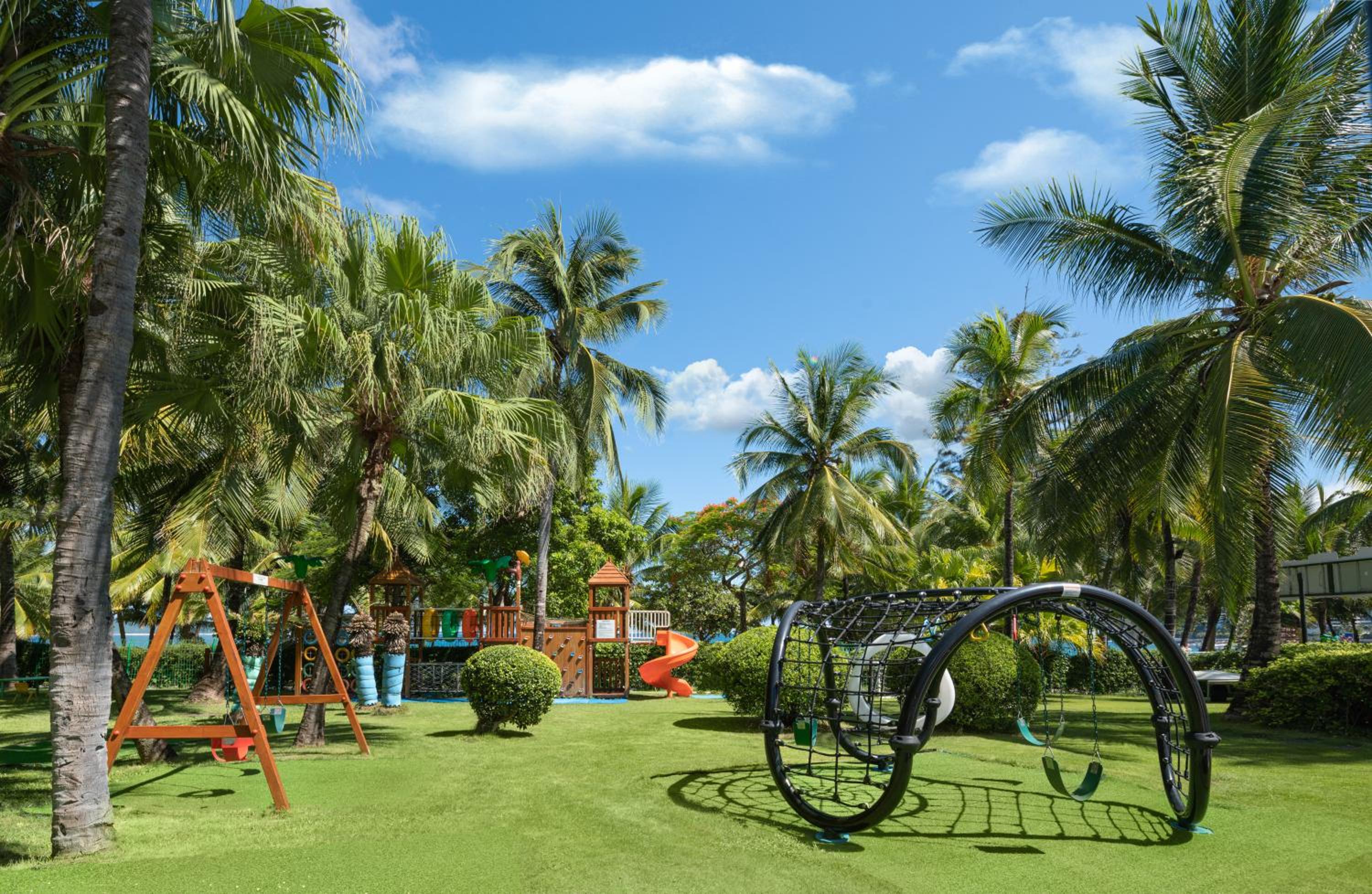 Sunshine Resort Intime Sanya