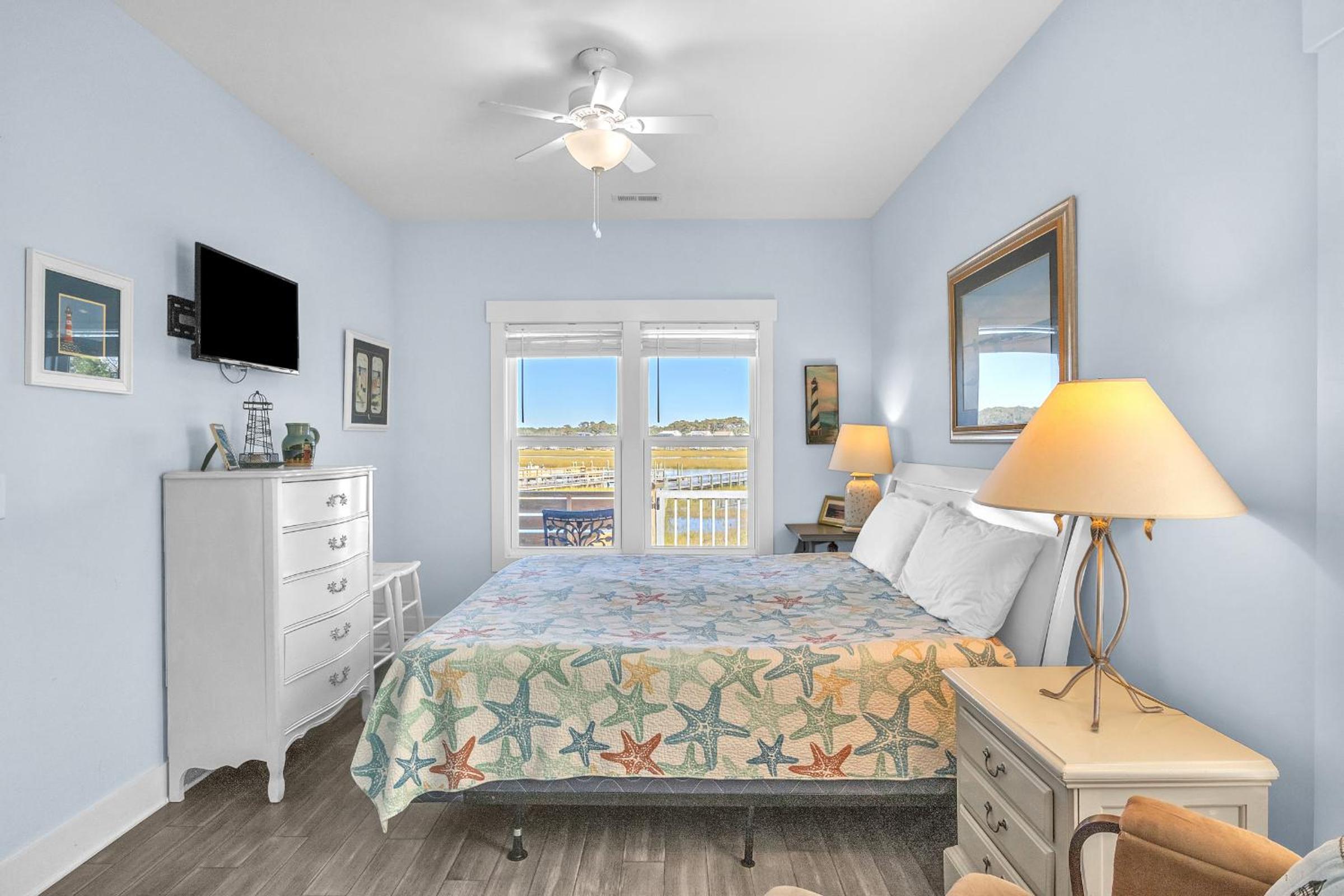 Fountains Folly by Oak Island Accommodations, photo 77