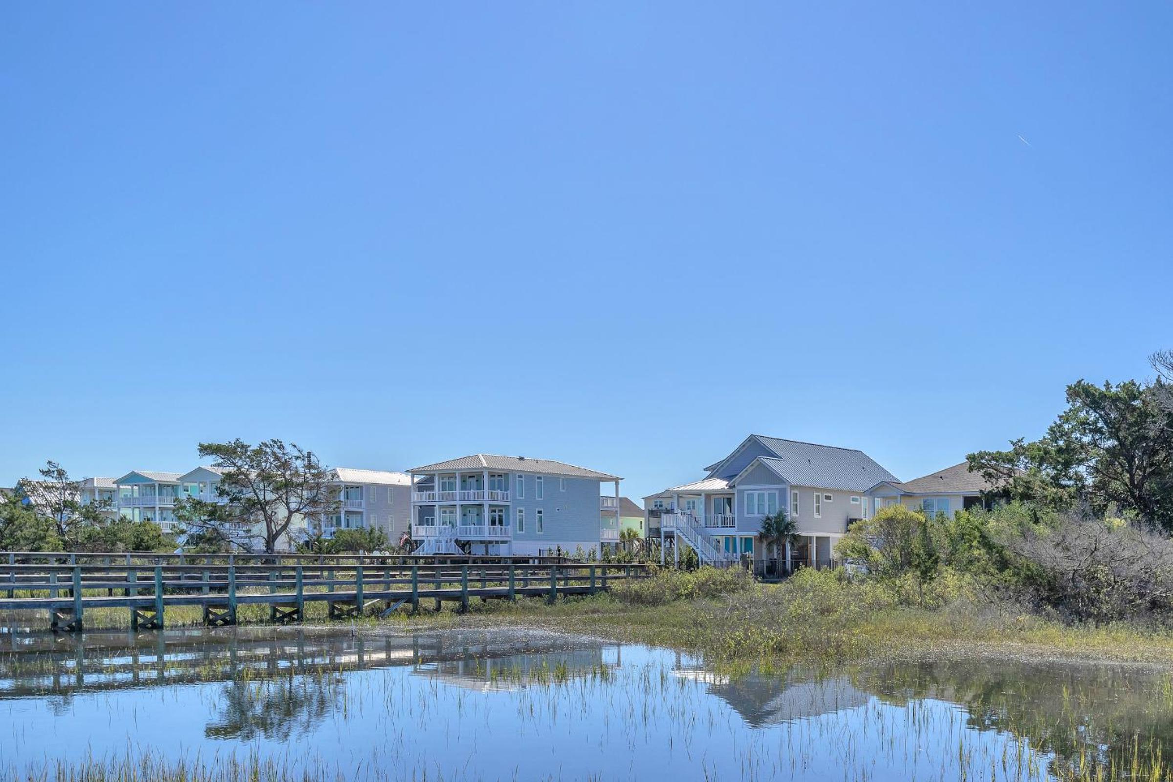 Fountains Folly by Oak Island Accommodations, photo 116