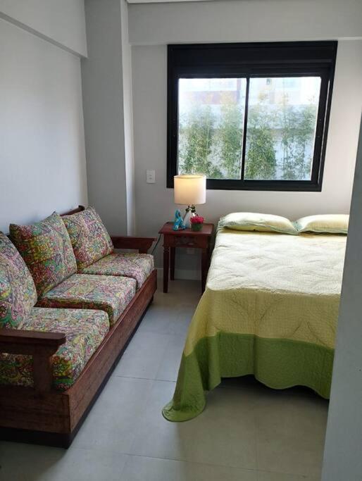 Apartamento Pé na Areia