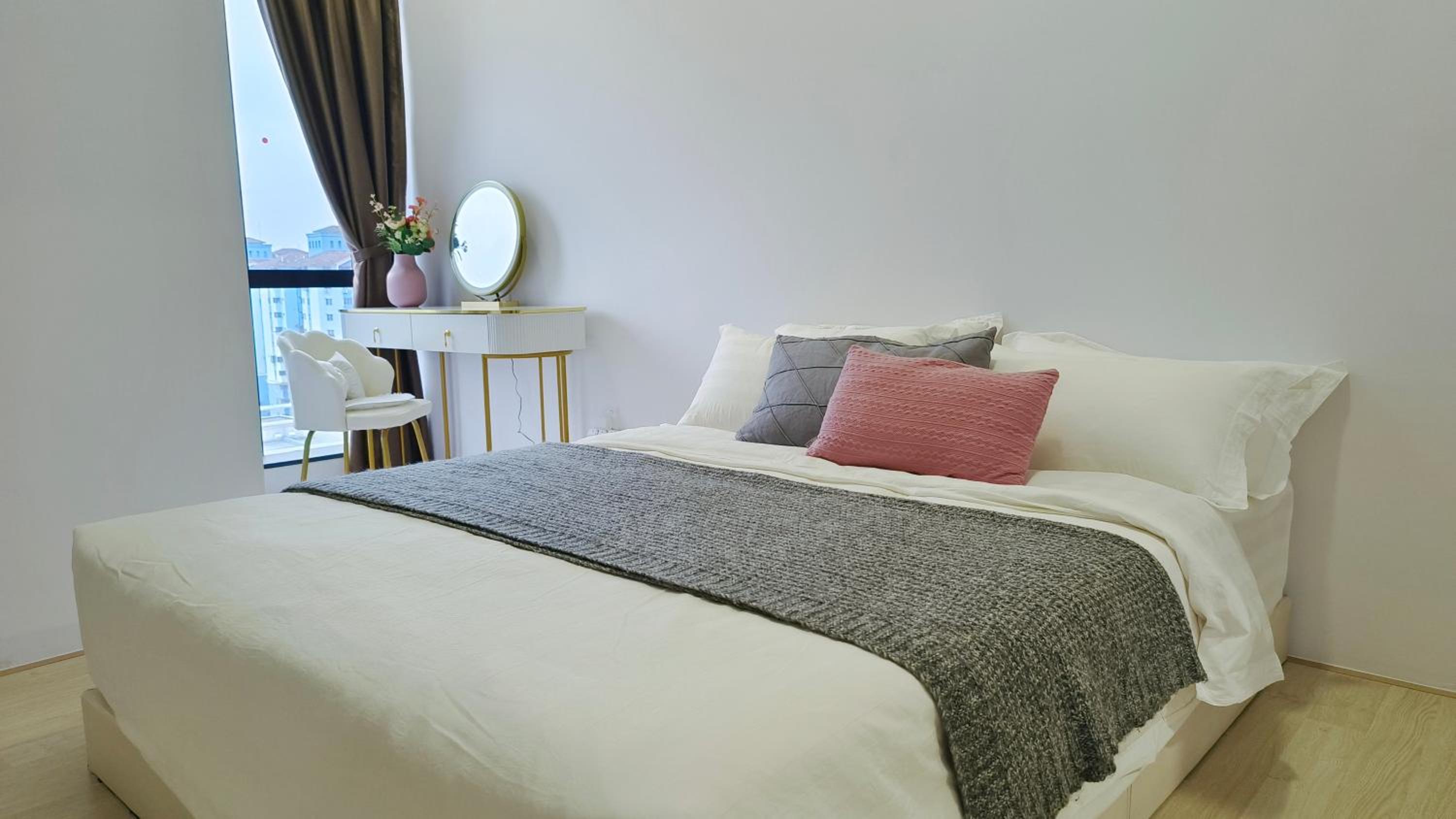 A1. The Ins @ Aurpra Place beside Pavillion Bukit Jalil