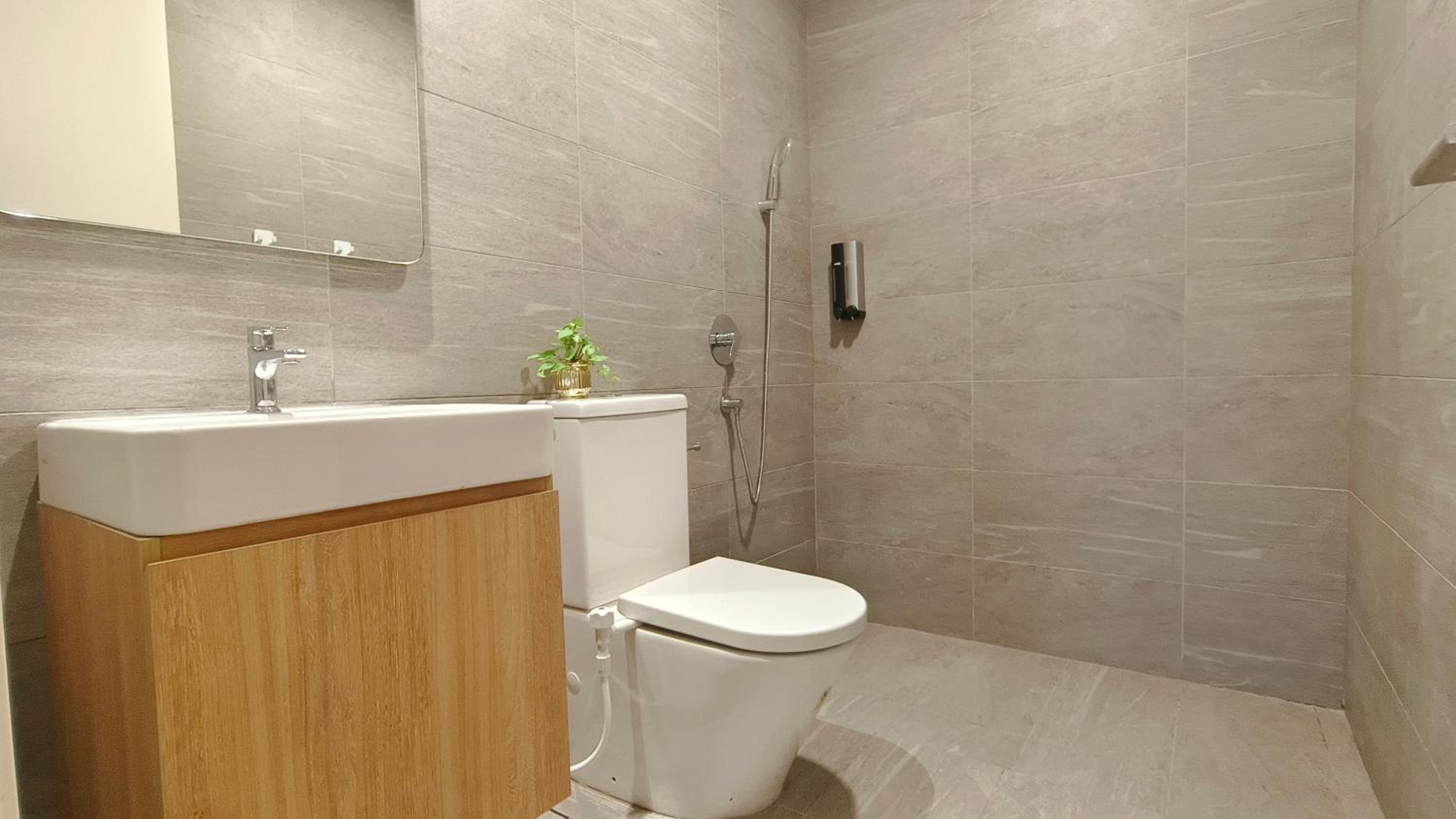 A1. The Ins @ Aurpra Place beside Pavillion Bukit Jalil