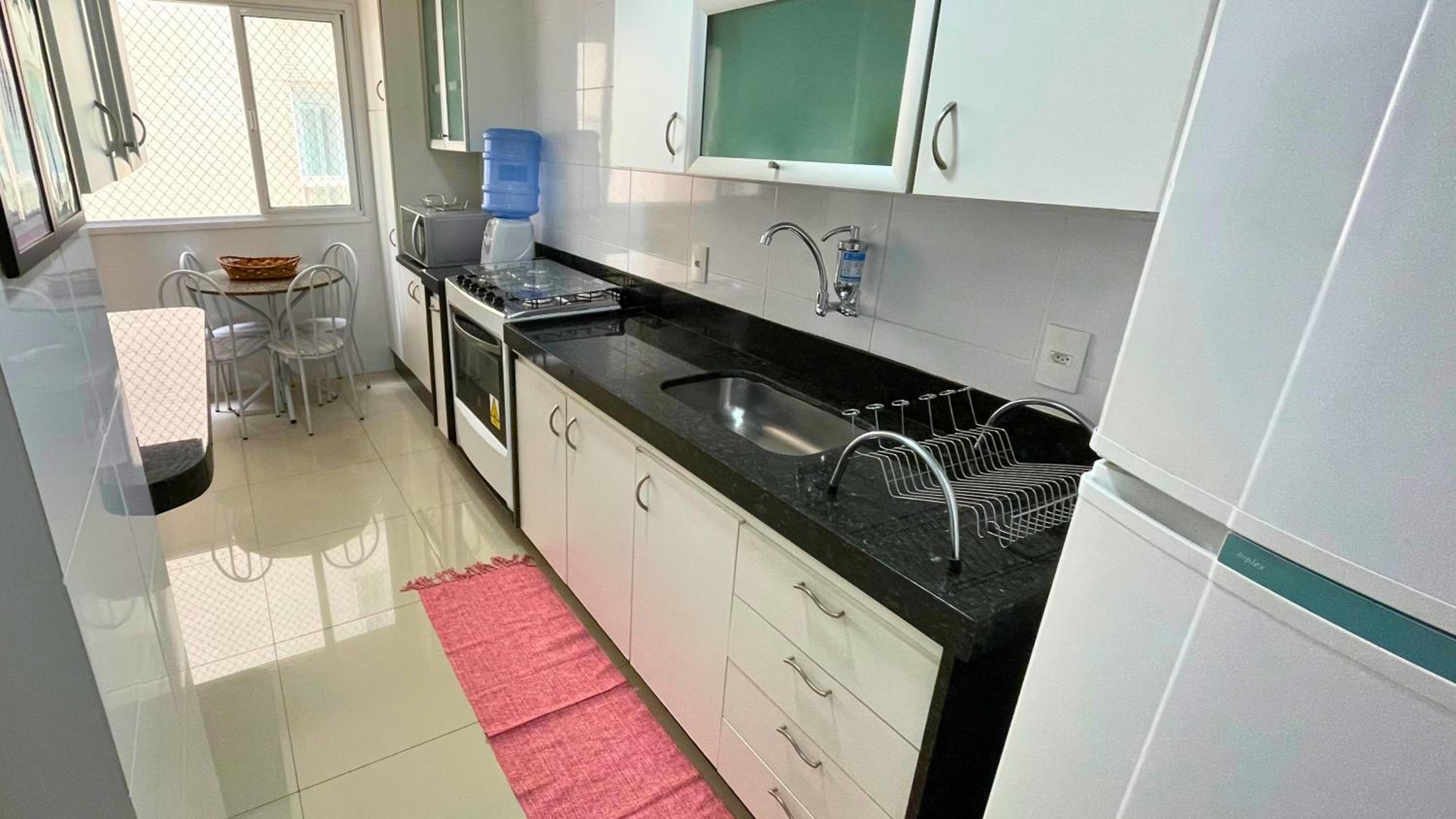 Apê MegaSofá - 3 quartos com Vista mar na Praia do Morro e 2 vagas garagem