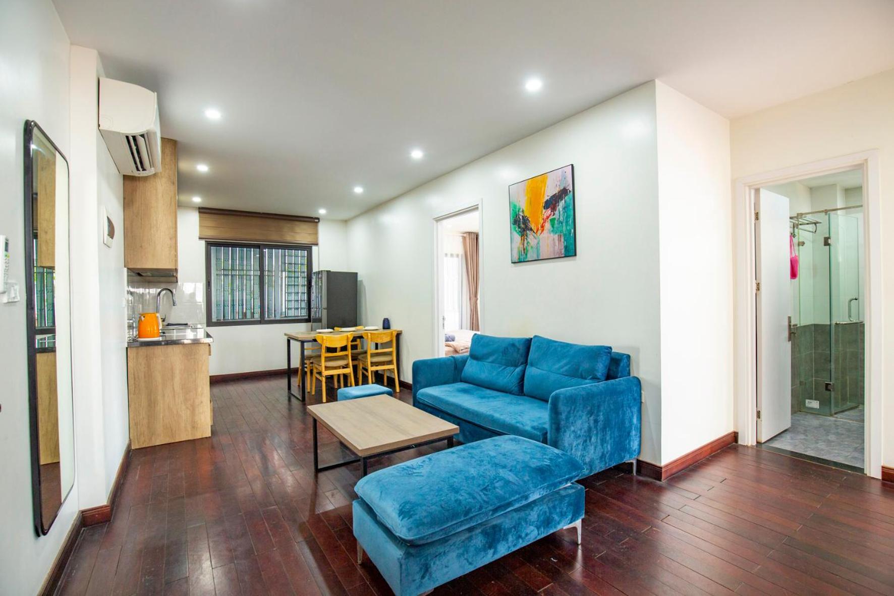 The Valley - Westlake Apartment