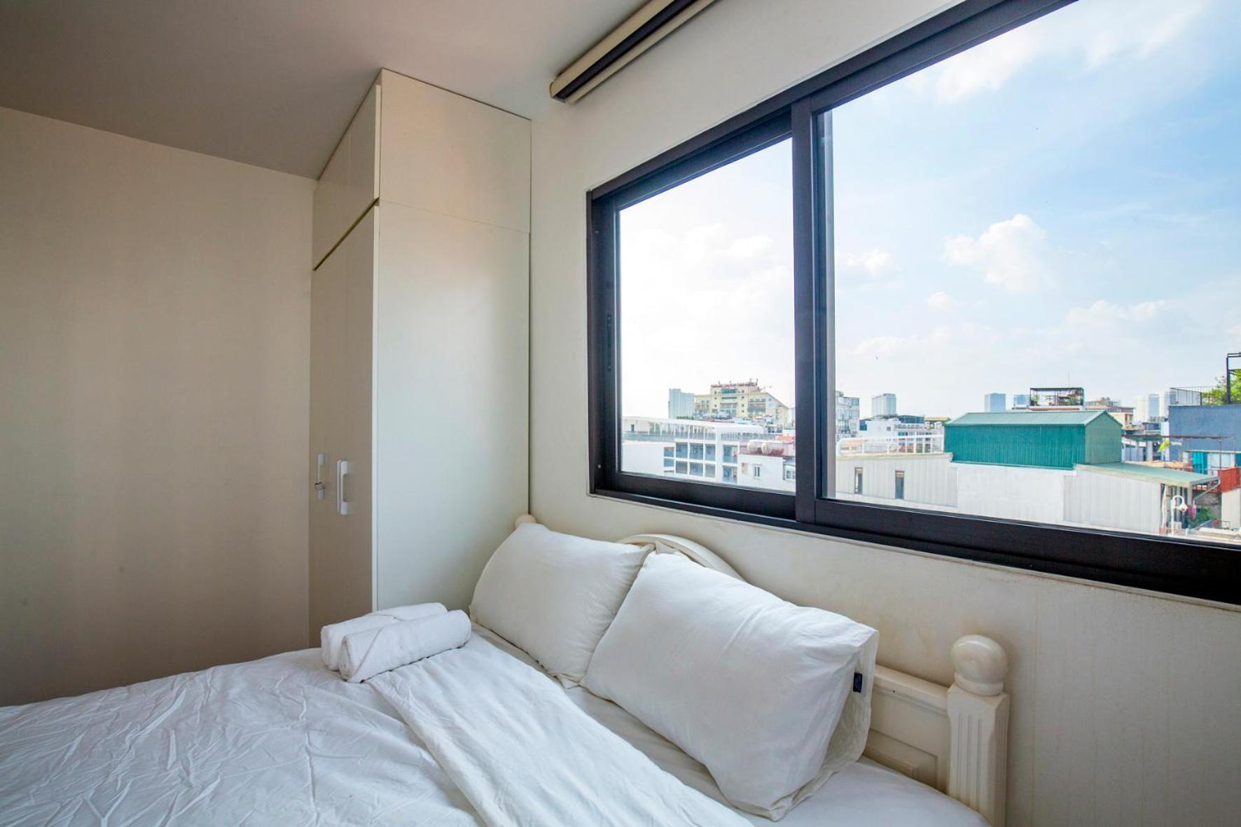 The Valley - Westlake Apartment