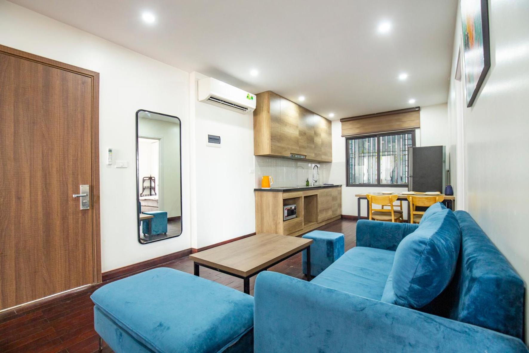 The Valley - Westlake Apartment