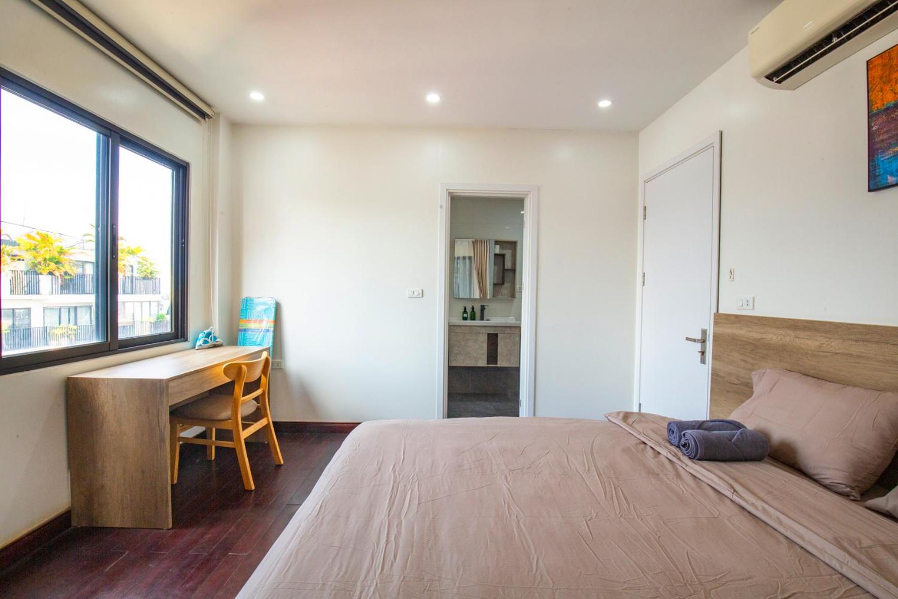 The Valley - Westlake Apartment