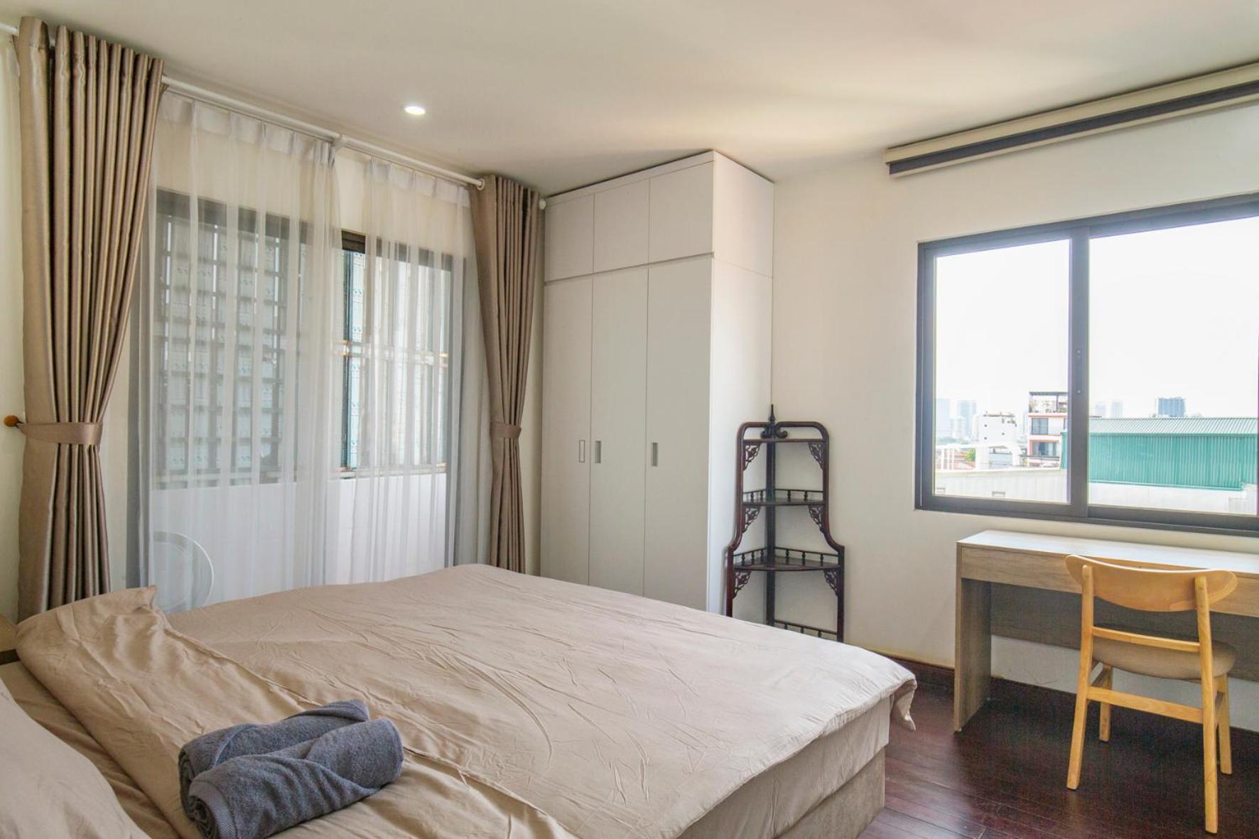 The Valley - Westlake Apartment
